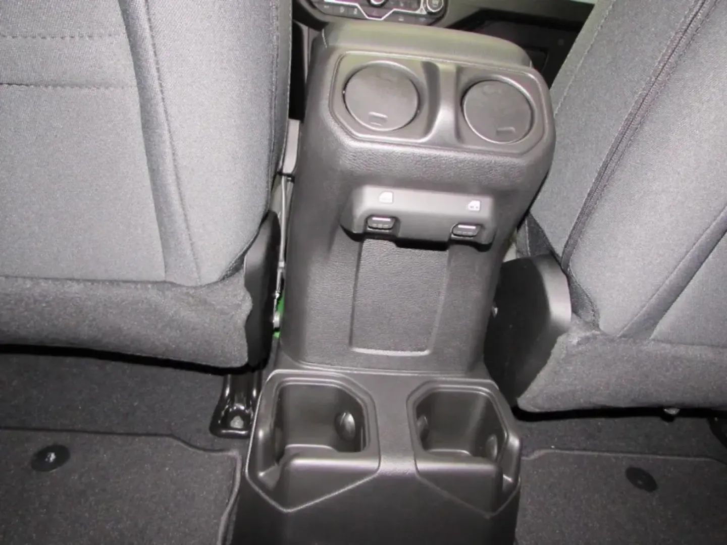 2026 /Black Jeep Wrangler Sport S (1C4PJXDG1TW) with an Other engine, located at 12830 Highway 21, De Soto, MO, 63020, (636) 337-7777, 38.153099, -90.573624 - ### Adventure Awaits with the 2026 Jeep Wrangler at Pettus CDJR DeSoto!<br /> <br /> Are you ready to take your adventures to the next level? Whether you're exploring the rugged trails of the Ozarks or simply navigating the streets of De Soto, MO, the 2026 Jeep Wrangler is your perfect companion for - Photo#25