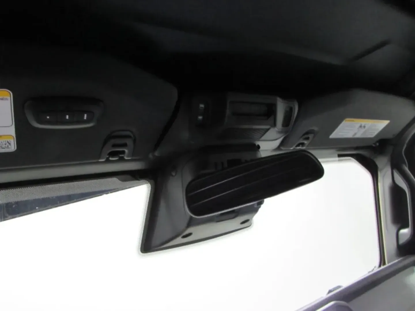 2026 /Black Jeep Wrangler Sport S (1C4PJXDG3TW) with an Other engine, located at 12830 Highway 21, De Soto, MO, 63020, (636) 337-7777, 38.153099, -90.573624 - **Explore Adventure with the 2026 Jeep Wrangler at Pettus CDJR DeSoto!**<br /> <br /> Are you ready to embark on your next adventure? Whether you're navigating city streets or tackling rugged trails, the 2026 Jeep Wrangler is the perfect companion for those who crave exploration and excitement. With - Photo#19