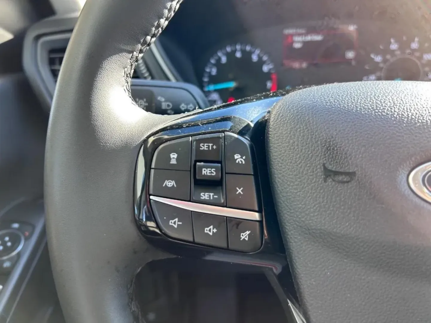 2022 /Dark Earth Gray Cloth Ford Escape SE (1FMCU9G63NU) with an 1.5L EcoBoost engine, Automatic transmission, located at 141 Commercial Dr, Fredericktown, MO, 63645, (573) 783-6432, 37.570087, -90.320648 - ### Discover Your Next Adventure with the 2022 Ford Escape SE at Pettus Ford Fredericktown!<br /> <br /> Are you searching for an SUV that seamlessly blends style, comfort, and performance? Look no further than the 2022 Ford Escape SE, now available at Pettus Ford Fredericktown. This versatile vehic - Photo#11