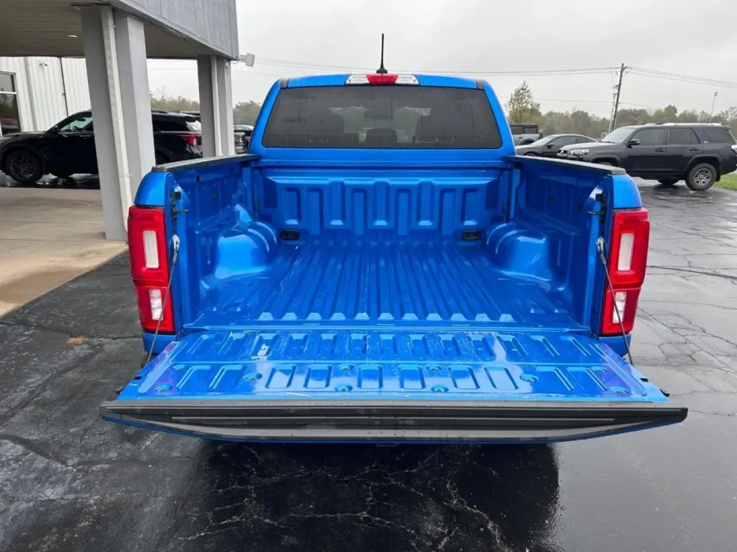 2021 /Ebony Leather Trimmed Ford Ranger XLT Tremor (1FTER4FH7ML) with an 2.3L EcoBoost engine, Automatic transmission, located at 141 Commercial Dr, Fredericktown, MO, 63645, (573) 783-6432, 37.570087, -90.320648 - **Elevate Your Adventures with the 2021 Ford Ranger Perfect for Weekend Warriors!**<br /> <br /> Are you ready to upgrade your weekend getaways or daily drives? Whether you're hauling gear to the great outdoors or navigating the bustling streets of Fredericktown, the 2021 Ford Ranger is your ideal - Photo#5