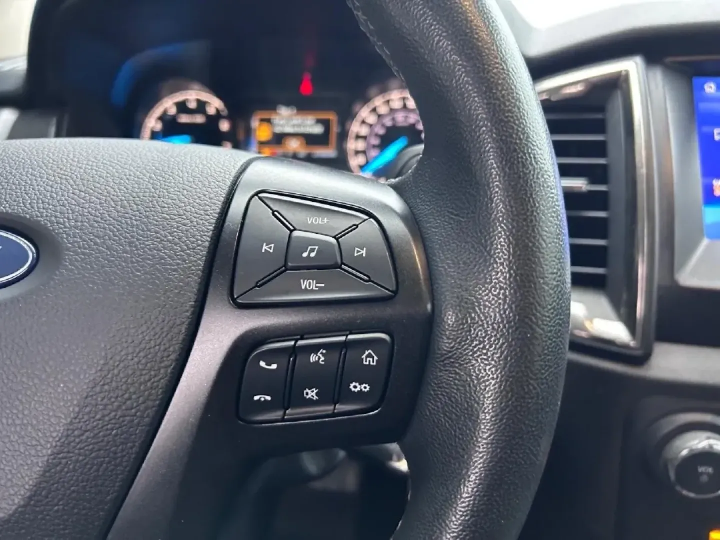 2021 /Ebony Leather Trimmed Ford Ranger XLT Tremor (1FTER4FH7ML) with an 2.3L EcoBoost engine, Automatic transmission, located at 141 Commercial Dr, Fredericktown, MO, 63645, (573) 783-6432, 37.570087, -90.320648 - **Elevate Your Adventures with the 2021 Ford Ranger Perfect for Weekend Warriors!**<br /> <br /> Are you ready to upgrade your weekend getaways or daily drives? Whether you're hauling gear to the great outdoors or navigating the bustling streets of Fredericktown, the 2021 Ford Ranger is your ideal - Photo#12