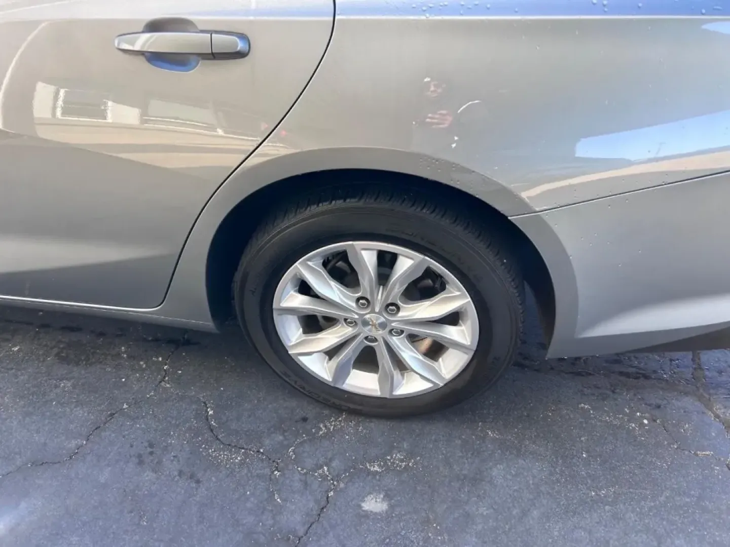 2023 /Jet Black Cloth Chevrolet Malibu LT 1LT (1G1ZD5ST9PF) with an 1.5L turbo DOHC 4-cylinder DI engine, Automatic transmission, located at 141 Commercial Dr, Fredericktown, MO, 63645, (573) 783-6432, 37.570087, -90.320648 - Are you searching for an affordable yet stylish vehicle that suits the demands of daily life? Look no further! The 2023 Chevrolet Malibu LT is the perfect blend of comfort, efficiency, and modern features, making it an ideal choice for budget-conscious buyers and families alike. Whether you're commu - Photo#5