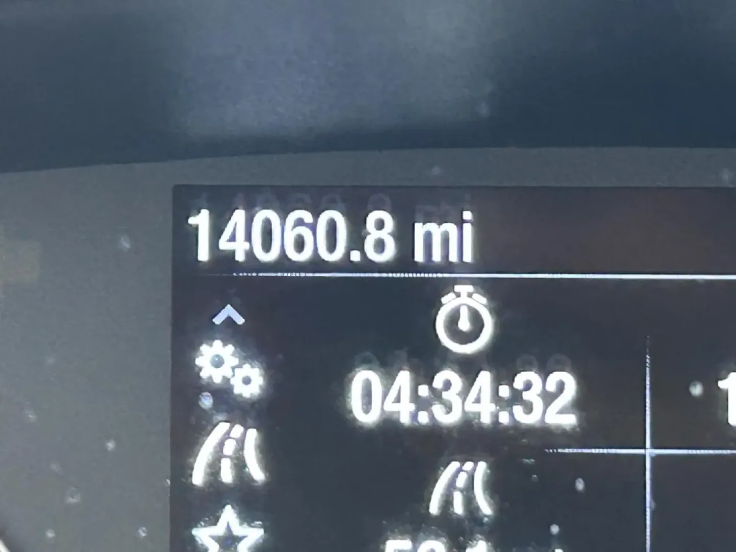 2021 /Ebony Black Cloth Ford EcoSport SE (MAJ3S2GE2MC) with an 1.0L EcoBoost engine, Automatic transmission, located at 141 Commercial Dr, Fredericktown, MO, 63645, (573) 783-6432, 37.570087, -90.320648 - Discover the perfect blend of style, efficiency, and versatility with the 2021 Ford EcoSport SE, now available at Pettus Ford Fredericktown. Whether you are commuting to work, shuttling kids to school, or embarking on weekend adventures, this compact SUV is designed to elevate your lifestyle. Locate - Photo#20