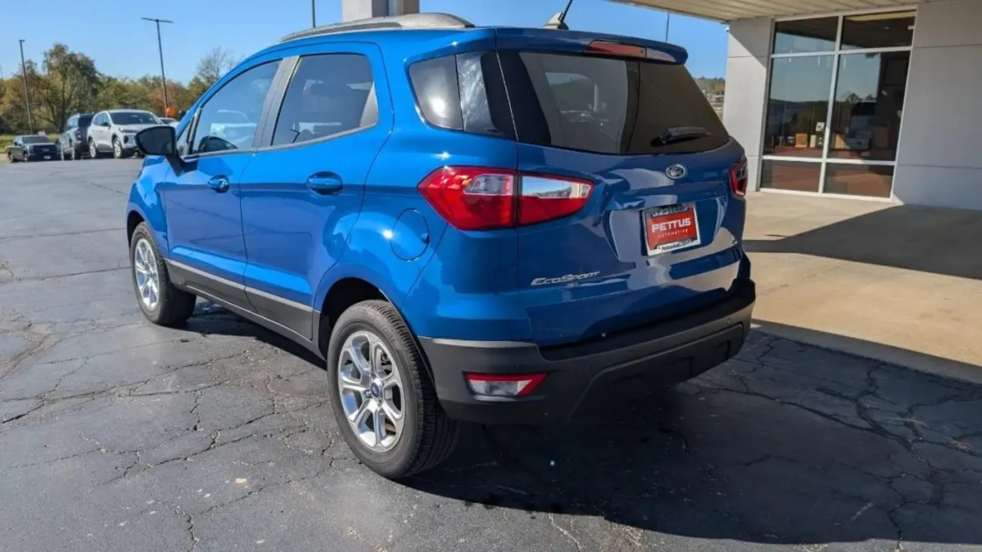 2021 /Ebony Black Cloth Ford EcoSport SE (MAJ3S2GE2MC) with an 1.0L EcoBoost engine, Automatic transmission, located at 141 Commercial Dr, Fredericktown, MO, 63645, (573) 783-6432, 37.570087, -90.320648 - Discover the perfect blend of style, efficiency, and versatility with the 2021 Ford EcoSport SE, now available at Pettus Ford Fredericktown. Whether you are commuting to work, shuttling kids to school, or embarking on weekend adventures, this compact SUV is designed to elevate your lifestyle. Locate - Photo#2