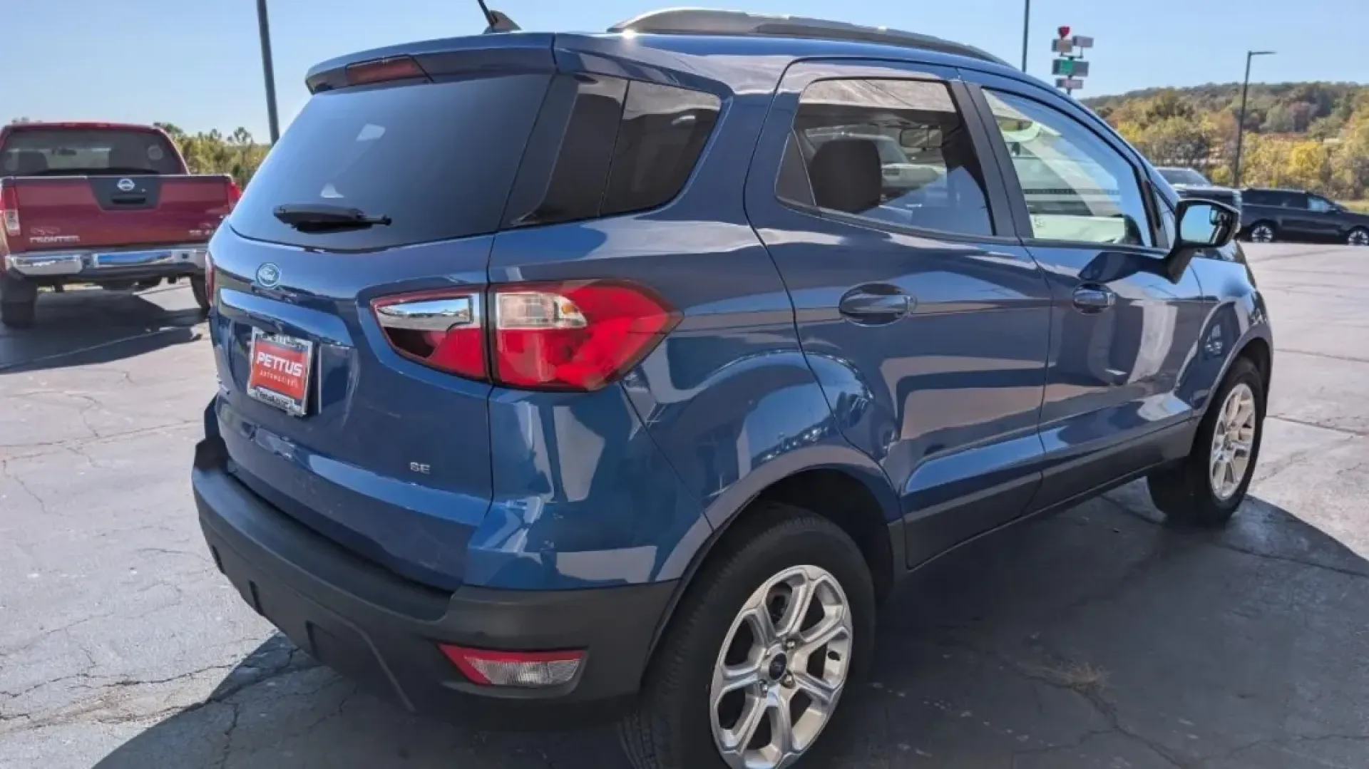 2021 /Ebony Black Cloth Ford EcoSport SE (MAJ3S2GE2MC) with an 1.0L EcoBoost engine, Automatic transmission, located at 141 Commercial Dr, Fredericktown, MO, 63645, (573) 783-6432, 37.570087, -90.320648 - Discover the perfect blend of style, efficiency, and versatility with the 2021 Ford EcoSport SE, now available at Pettus Ford Fredericktown. Whether you are commuting to work, shuttling kids to school, or embarking on weekend adventures, this compact SUV is designed to elevate your lifestyle. Locate - Photo#4
