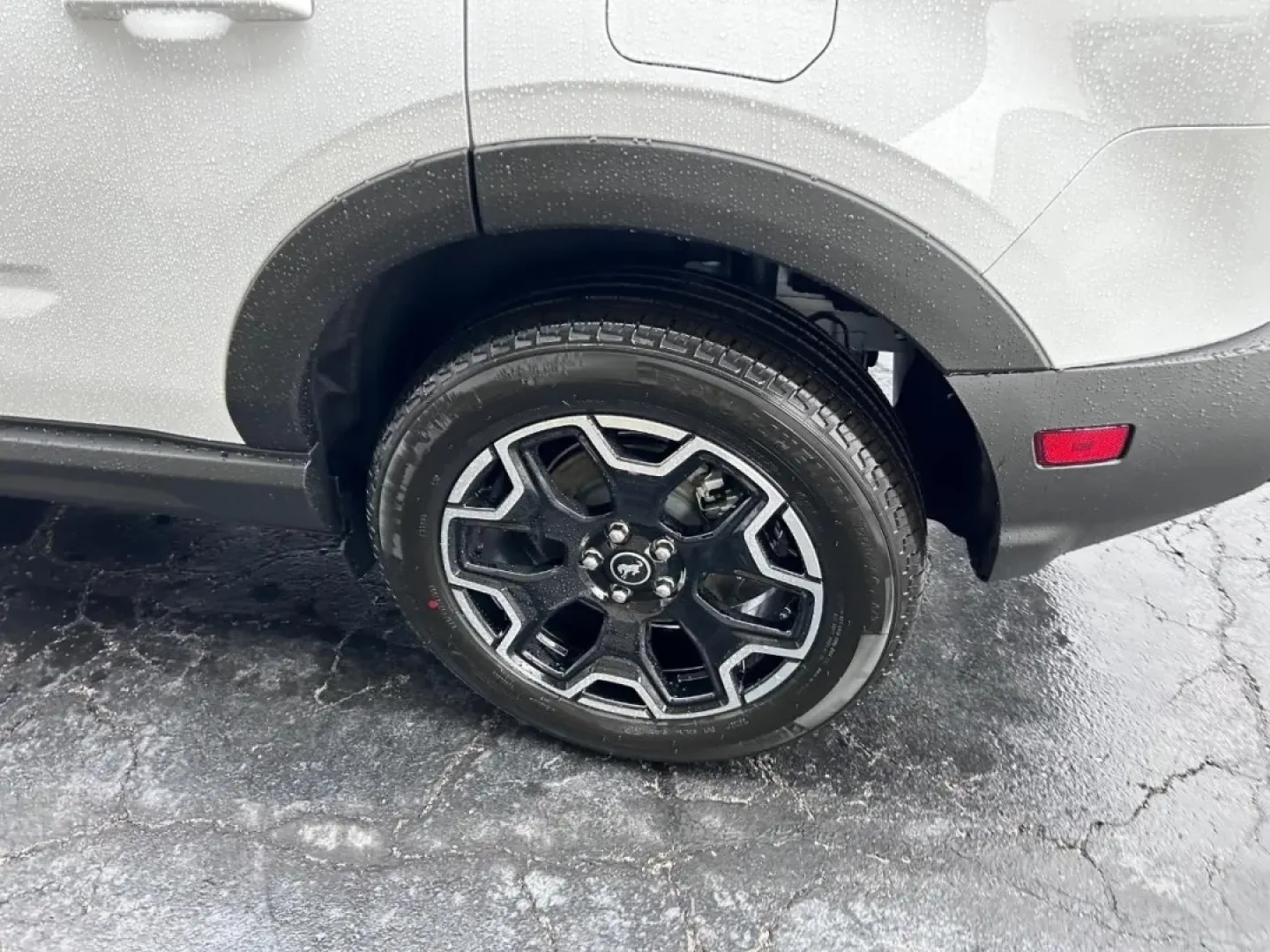 2025 /Ebony/Roast Leather Trimmed Ford Bronco Sport Outer Banks (3FMCR9CN5SR) with an 1.5L EcoBoost engine, Automatic transmission, located at 141 Commercial Dr, Fredericktown, MO, 63645, (573) 783-6432, 37.570087, -90.320648 - **Adventure Awaits with the 2025 Ford Bronco Sport Outer Banks Your Perfect Companion for Every Journey!**<br /> <br /> Are you ready to elevate your lifestyle with a vehicle that seamlessly blends rugged capability with modern comfort? Look no further than the stunning 2025 Ford Bronco Sport Outer - Photo#5