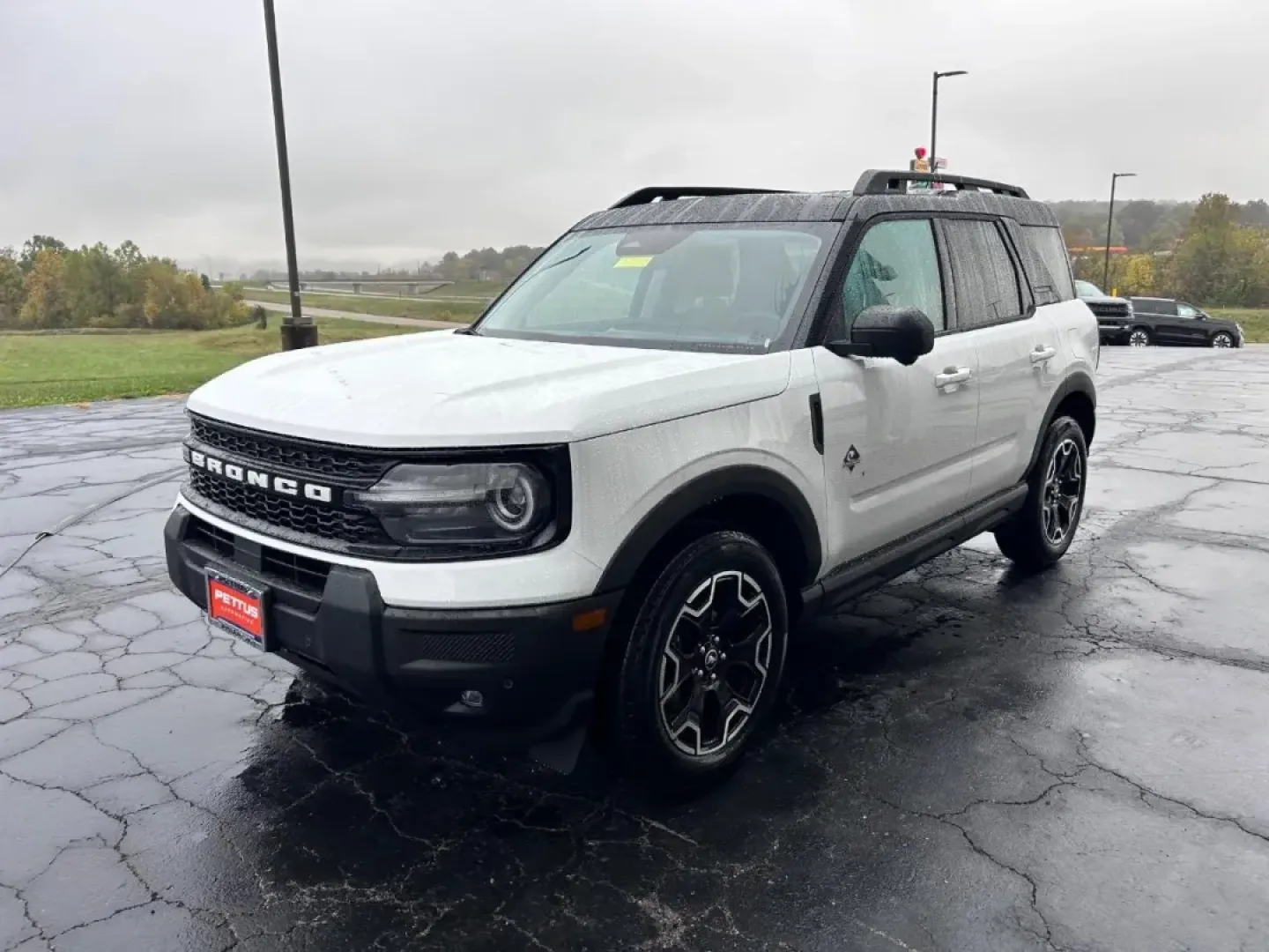 2025 /Ebony/Roast Leather Trimmed Ford Bronco Sport Outer Banks (3FMCR9CN5SR) with an 1.5L EcoBoost engine, Automatic transmission, located at 141 Commercial Dr, Fredericktown, MO, 63645, (573) 783-6432, 37.570087, -90.320648 - **Adventure Awaits with the 2025 Ford Bronco Sport Outer Banks Your Perfect Companion for Every Journey!**<br /> <br /> Are you ready to elevate your lifestyle with a vehicle that seamlessly blends rugged capability with modern comfort? Look no further than the stunning 2025 Ford Bronco Sport Outer - Photo#6