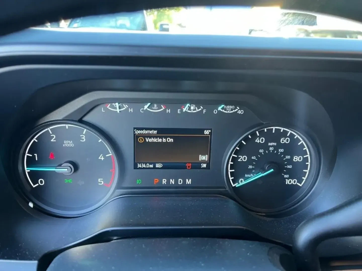 2025 /Medium Dark Slate Cloth Ford F-350SD XL DRW (1FT8W3DT2SE) with an 6.7L engine, located at 970 Woodlawn Dr., Farmington, MO, 63640, (573) 431-7800, 37.825642, -90.468674 - **Unleash Your Adventures with the 2025 Ford Super Duty F-350 DRW!**<br /> <br /> If you're looking for a truck that can handle everything from weekend adventures to challenging workdays, the 2025 Ford Super Duty F-350 DRW is your ultimate partner. This powerhouse truck, boasting a robust 6.7L diese - Photo#14