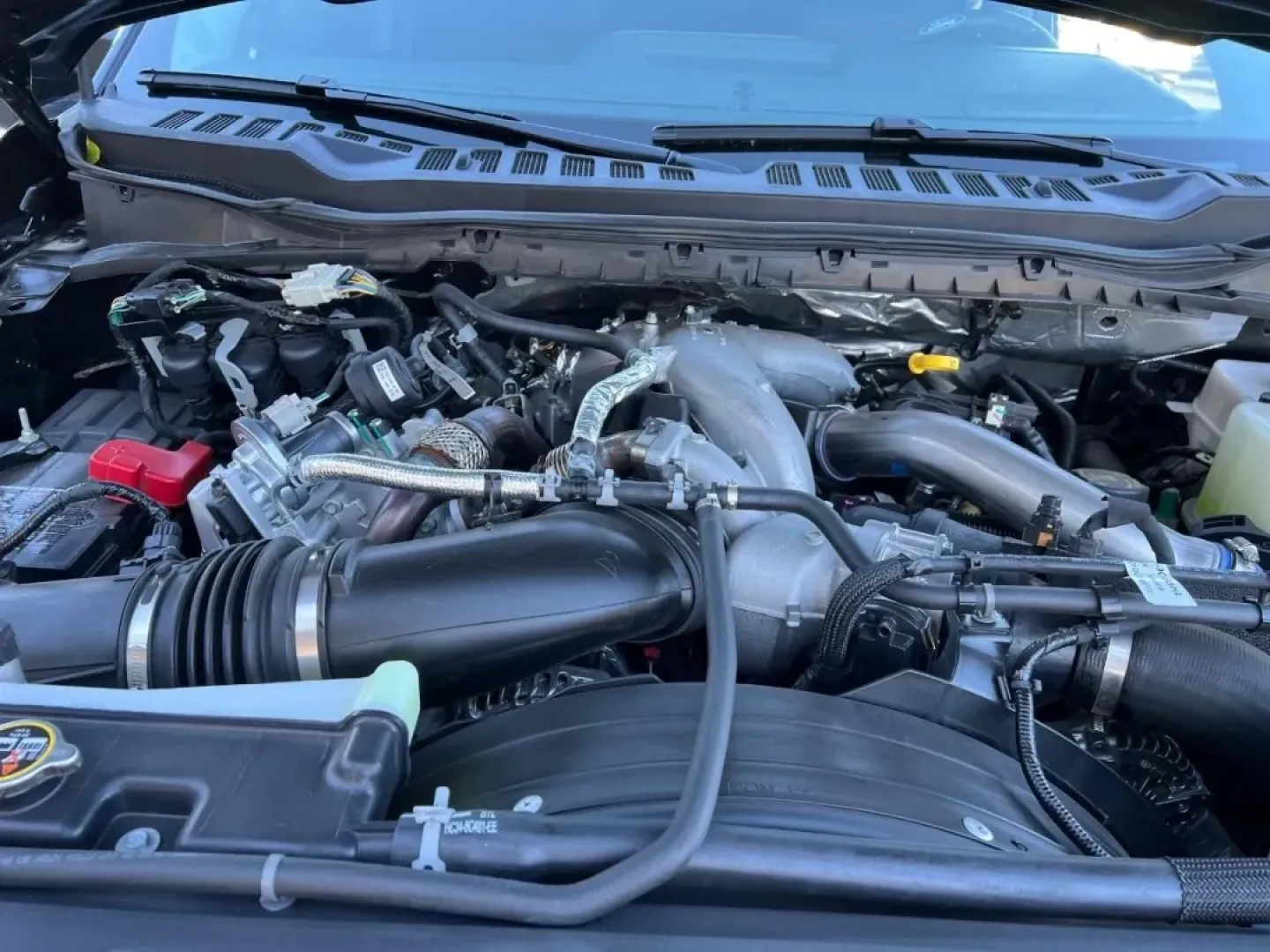 2025 /Medium Dark Slate Cloth Ford F-350SD XL DRW (1FT8W3DT2SE) with an 6.7L engine, located at 970 Woodlawn Dr., Farmington, MO, 63640, (573) 431-7800, 37.825642, -90.468674 - **Unleash Your Adventures with the 2025 Ford Super Duty F-350 DRW!**<br /> <br /> If you're looking for a truck that can handle everything from weekend adventures to challenging workdays, the 2025 Ford Super Duty F-350 DRW is your ultimate partner. This powerhouse truck, boasting a robust 6.7L diese - Photo#32