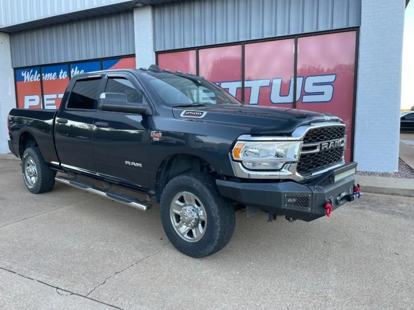 2020 Ram 2500 Tradesman (3C6UR5CJ5LG) with an 6.4L engine, located at 970 Woodlawn Dr., Farmington, MO, 63640, (573) 431-7800, 37.825642, -90.468674 - ### Your Next Adventure Awaits: 2020 Ram 2500 4WD Tradesman Crew Cab at Pettus CDJR Farmington<br /> <br /> Are you ready to upgrade your driving experience and tackle any job or adventure life throws your way? Look no further than this impressive **2020 Ram 2500 4WD Tradesman Crew Cab** available n - Photo#0