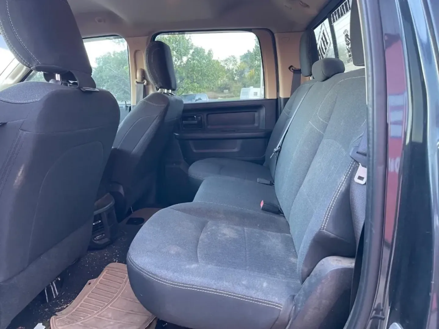 2020 Ram 2500 Tradesman (3C6UR5CJ5LG) with an 6.4L engine, located at 970 Woodlawn Dr., Farmington, MO, 63640, (573) 431-7800, 37.825642, -90.468674 - ### Your Next Adventure Awaits: 2020 Ram 2500 4WD Tradesman Crew Cab at Pettus CDJR Farmington<br /> <br /> Are you ready to upgrade your driving experience and tackle any job or adventure life throws your way? Look no further than this impressive **2020 Ram 2500 4WD Tradesman Crew Cab** available n - Photo#6