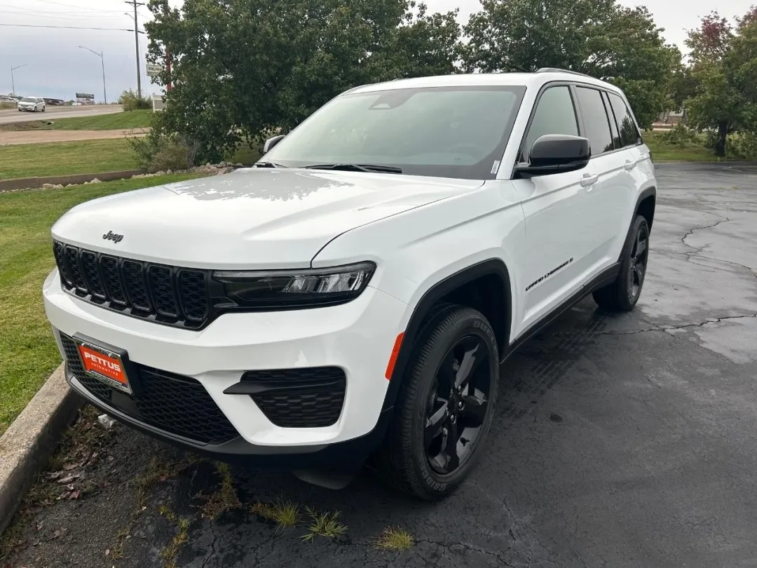 2025 Jeep Grand Cherokee 