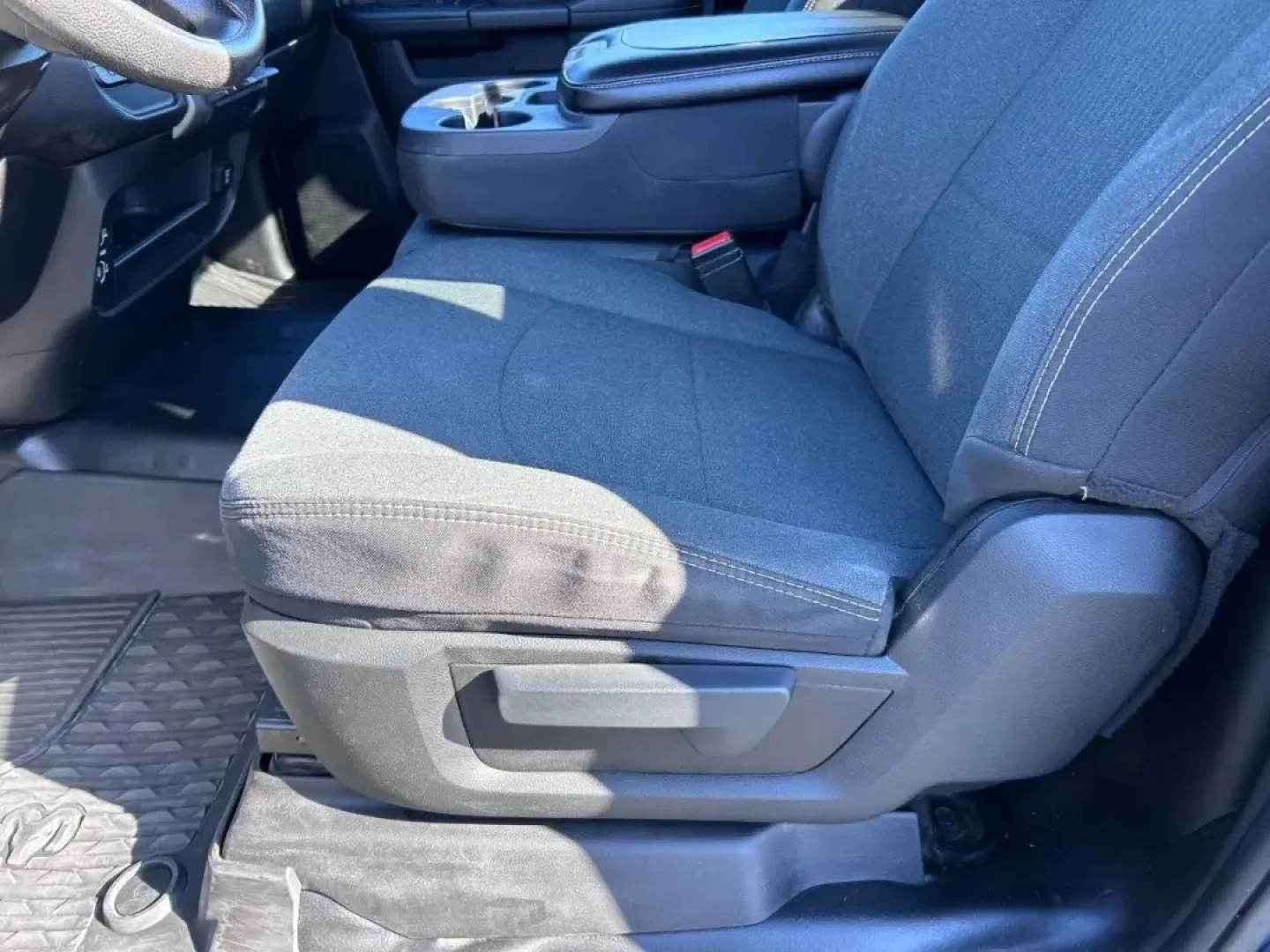 2022 /Diesel Gray/Black Cloth Ram 3500 Tradesman (3C63R3AL6NG) with an Straight 6 Turbocharged Diesel engine, located at 970 Woodlawn Dr., Farmington, MO, 63640, (573) 431-7800, 37.825642, -90.468674 - Unleash your adventurous spirit with the 2022 Ram 3500 Tradesman, an exceptional truck that effortlessly combines power, utility, and unmatched comfort. Whether you're tackling tough jobs on the construction site, cruising through the scenic roads of Farmington, MO, or embarking on weekend getaways, - Photo#16