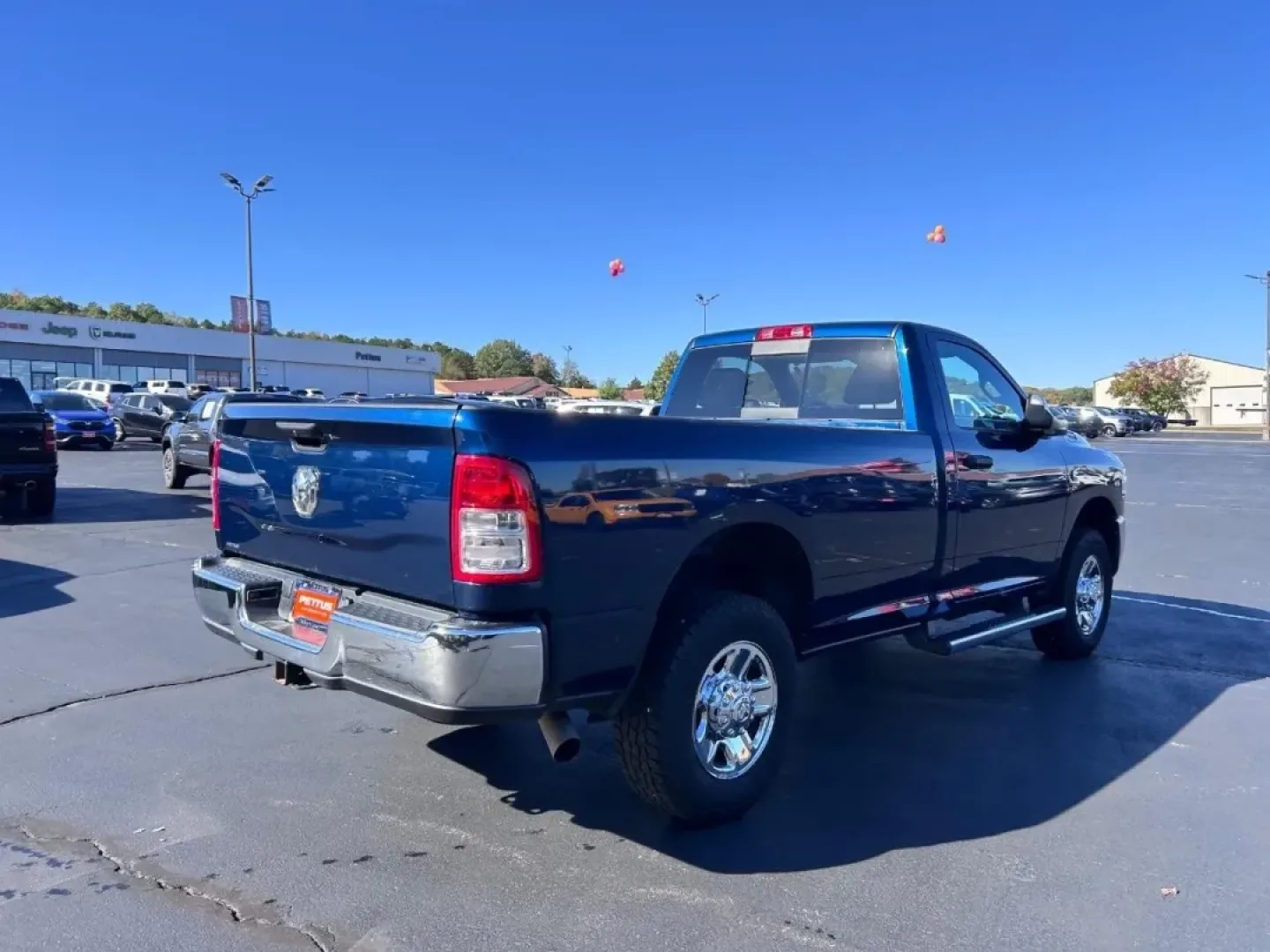 2022 /Diesel Gray/Black Cloth Ram 3500 Tradesman (3C63R3AL6NG) with an Straight 6 Turbocharged Diesel engine, located at 970 Woodlawn Dr., Farmington, MO, 63640, (573) 431-7800, 37.825642, -90.468674 - Unleash your adventurous spirit with the 2022 Ram 3500 Tradesman, an exceptional truck that effortlessly combines power, utility, and unmatched comfort. Whether you're tackling tough jobs on the construction site, cruising through the scenic roads of Farmington, MO, or embarking on weekend getaways, - Photo#2