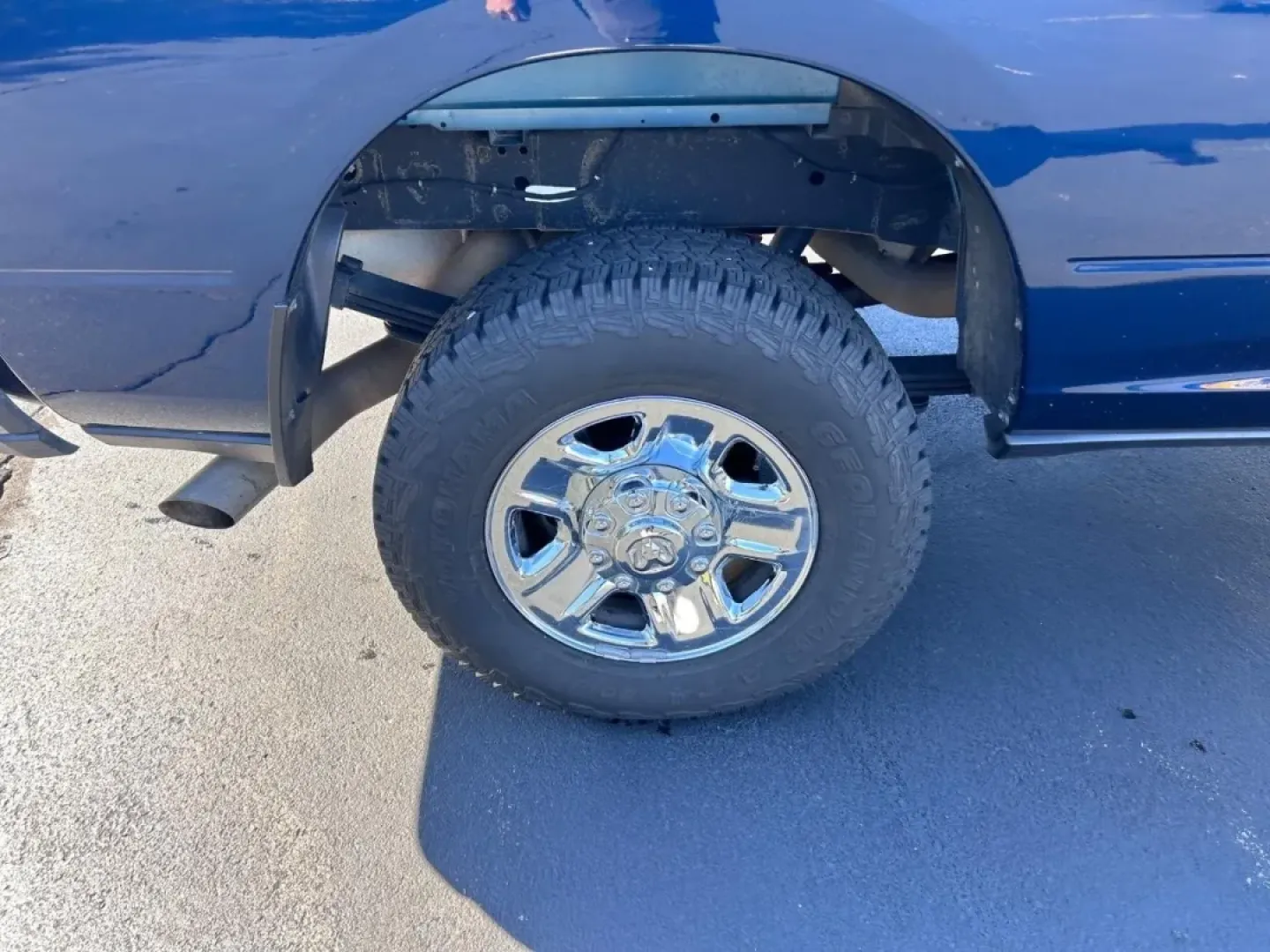 2022 /Diesel Gray/Black Cloth Ram 3500 Tradesman (3C63R3AL6NG) with an Straight 6 Turbocharged Diesel engine, located at 970 Woodlawn Dr., Farmington, MO, 63640, (573) 431-7800, 37.825642, -90.468674 - Unleash your adventurous spirit with the 2022 Ram 3500 Tradesman, an exceptional truck that effortlessly combines power, utility, and unmatched comfort. Whether you're tackling tough jobs on the construction site, cruising through the scenic roads of Farmington, MO, or embarking on weekend getaways, - Photo#5