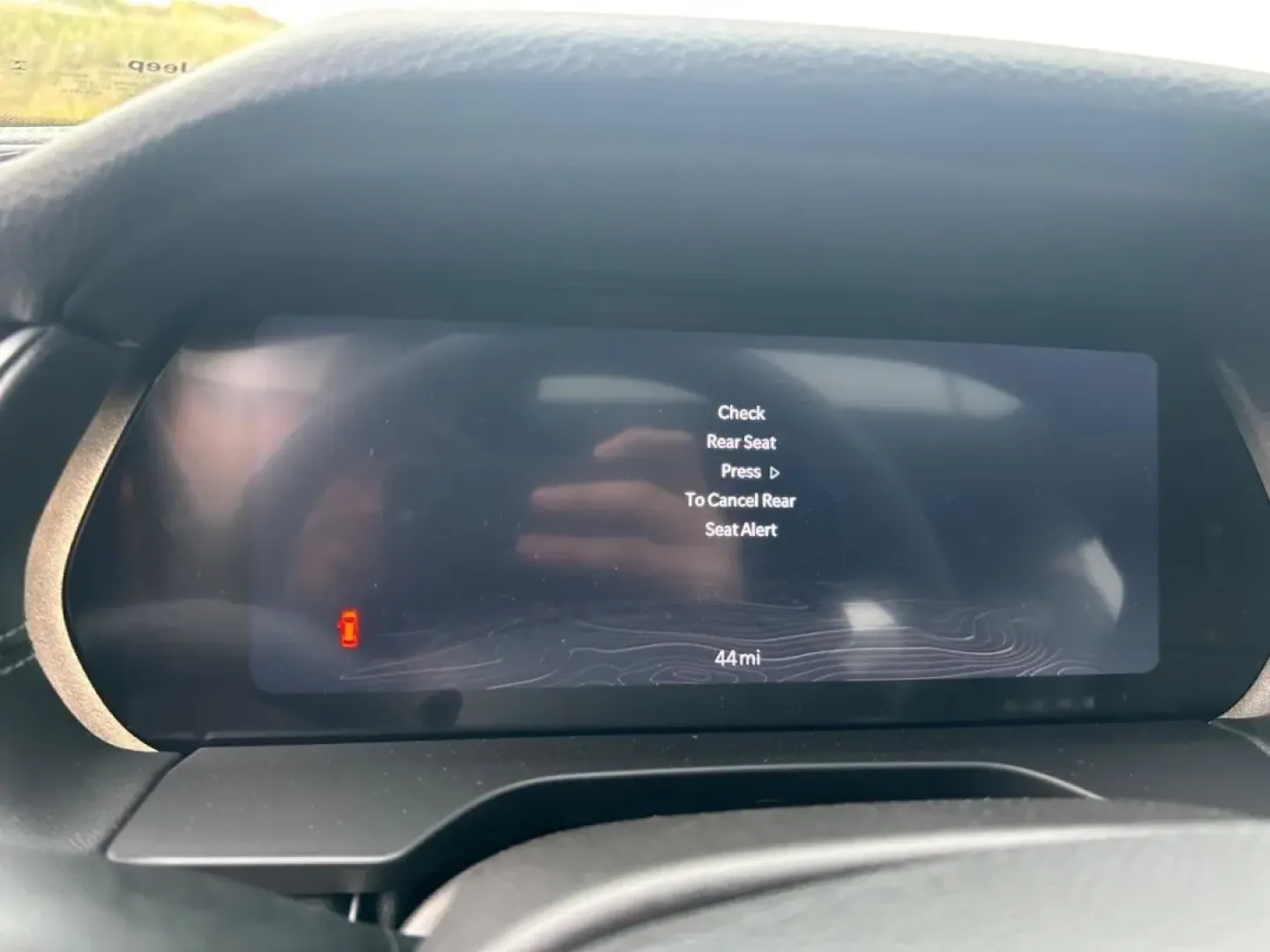 2025 Jeep Grand Cherokee (1C4RJHAG9S8) with an 3.6L V6 24V VVT UPG I engine, Automatic transmission, located at 970 Woodlawn Dr., Farmington, MO, 63640, (573) 431-7800, 37.825642, -90.468674 - **Adventure Awaits with the 2025 Jeep Grand Cherokee: Your Perfect Companion for Every Journey!**<br /> <br /> Are you ready to elevate your driving experience? Whether you're a busy professional navigating daily commutes or a weekend warrior seeking outdoor escapades, the 2025 Jeep Grand Cherokee i - Photo#10