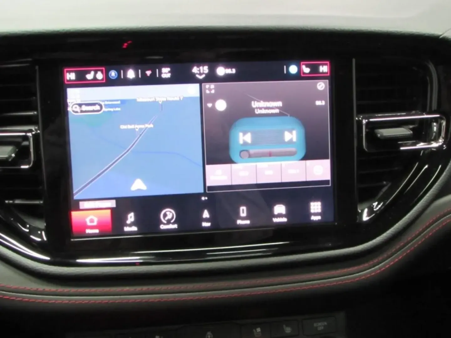 2026 /Black Dodge Durango GT Plus HEMI V8 (1C4SDJCT4TC) with an Other engine, Automatic transmission, located at 12830 Highway 21, De Soto, MO, 63020, (636) 337-7777, 38.153099, -90.573624 - Looking for the perfect vehicle to accommodate your adventurous lifestyle? Whether you're planning weekend getaways with the family, daily commutes, or simply need a reliable ride for your busy life, the 2026 Dodge Durango is the ideal choice for you. This robust SUV not only offers ample space and - Photo#19