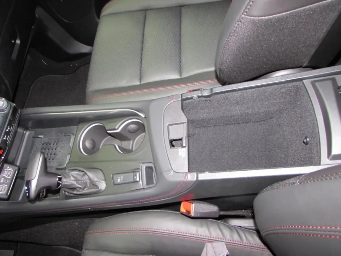 2026 /Black Dodge Durango GT Plus HEMI V8 (1C4SDJCT8TC) with an Other engine, Automatic transmission, located at 12830 Highway 21, De Soto, MO, 63020, (636) 337-7777, 38.153099, -90.573624 - **Experience Adventure Like Never Before with the 2026 Dodge Durango at Pettus CDJR DeSoto!**<br /> <br /> Are you ready to elevate your lifestyle and create unforgettable memories with your family or friends? Look no further than the stunning 2026 Dodge Durango, now available at Pettus CDJR DeSoto, - Photo#20