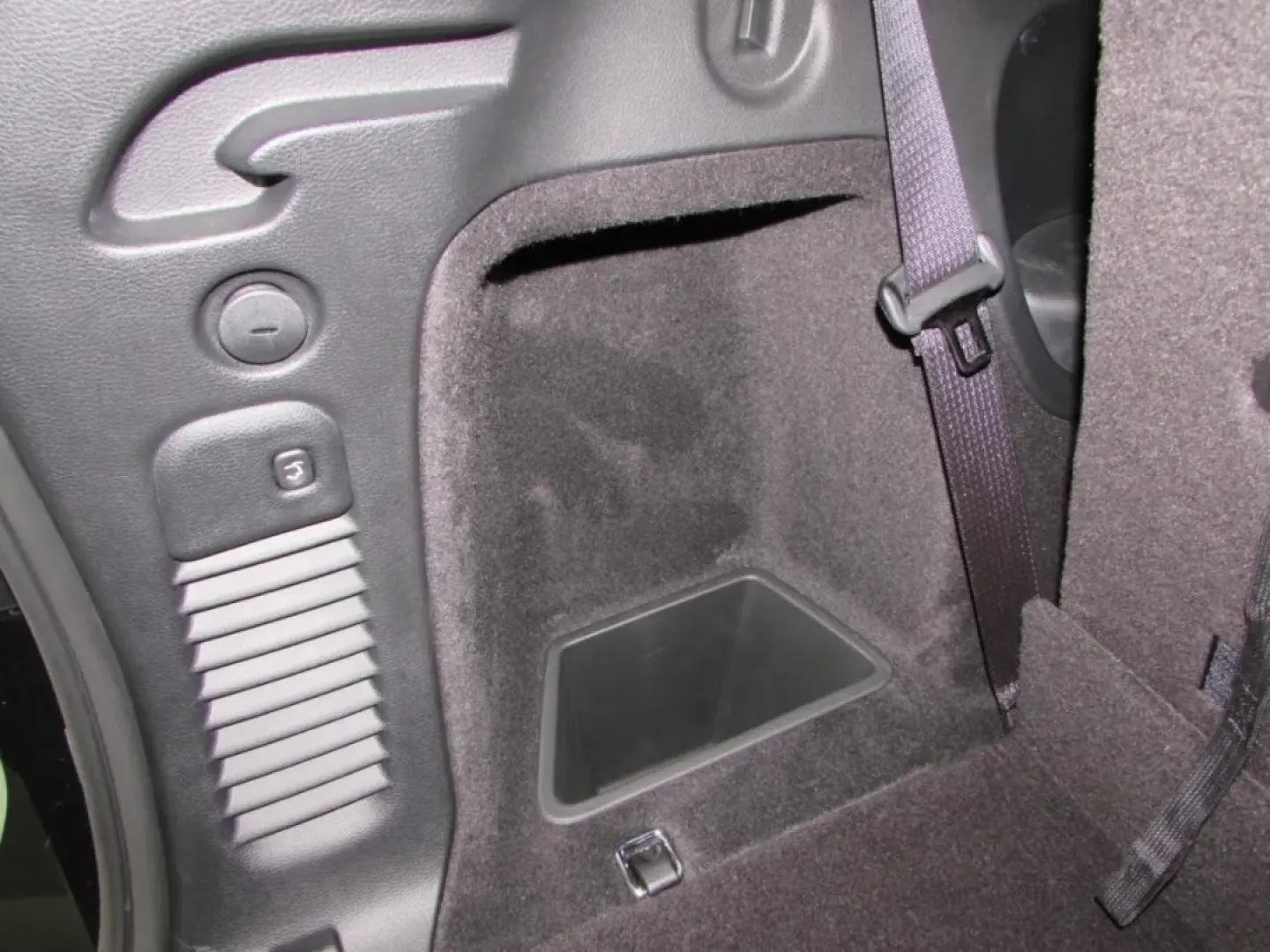 2026 /Black Dodge Durango GT Plus HEMI V8 (1C4SDJCT8TC) with an Other engine, Automatic transmission, located at 12830 Highway 21, De Soto, MO, 63020, (636) 337-7777, 38.153099, -90.573624 - **Experience Adventure Like Never Before with the 2026 Dodge Durango at Pettus CDJR DeSoto!**<br /> <br /> Are you ready to elevate your lifestyle and create unforgettable memories with your family or friends? Look no further than the stunning 2026 Dodge Durango, now available at Pettus CDJR DeSoto, - Photo#27