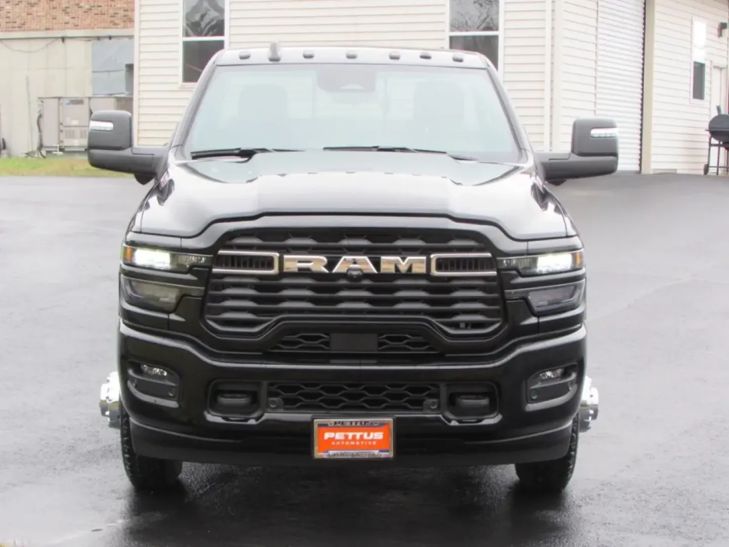 2026 /Black Ram 3500 Big Horn (3C63RRBL5TG) with an Other engine, located at 12830 Highway 21, De Soto, MO, 63020, (636) 337-7777, 38.153099, -90.573624 - **Unleash Your Adventurous Spirit with the 2026 Ram 3500 BIG H at Pettus CDJR DeSoto!** <br /> <br /> If you're seeking a vehicle that embodies strength, versatility, and style, look no further than the 2026 Ram 3500 BIG H. This powerful truck is not just a mode of transportation; it's a lifestyle c - Photo#1