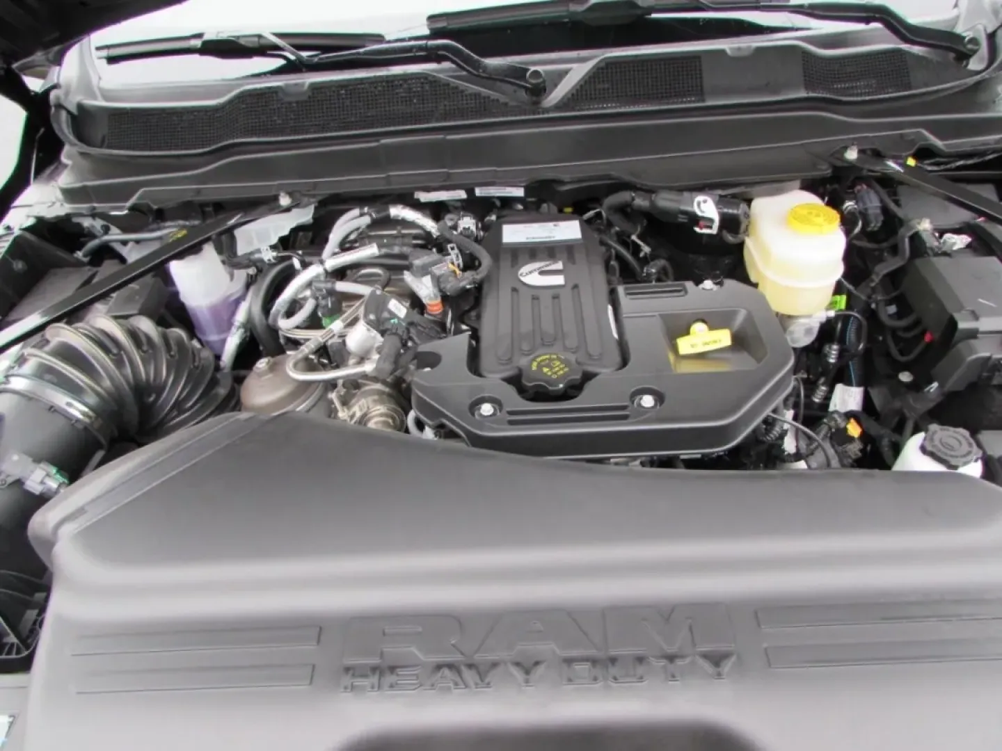 2026 /Black Ram 3500 Big Horn (3C63RRBL5TG) with an Other engine, located at 12830 Highway 21, De Soto, MO, 63020, (636) 337-7777, 38.153099, -90.573624 - **Unleash Your Adventurous Spirit with the 2026 Ram 3500 BIG H at Pettus CDJR DeSoto!** <br /> <br /> If you're seeking a vehicle that embodies strength, versatility, and style, look no further than the 2026 Ram 3500 BIG H. This powerful truck is not just a mode of transportation; it's a lifestyle c - Photo#8