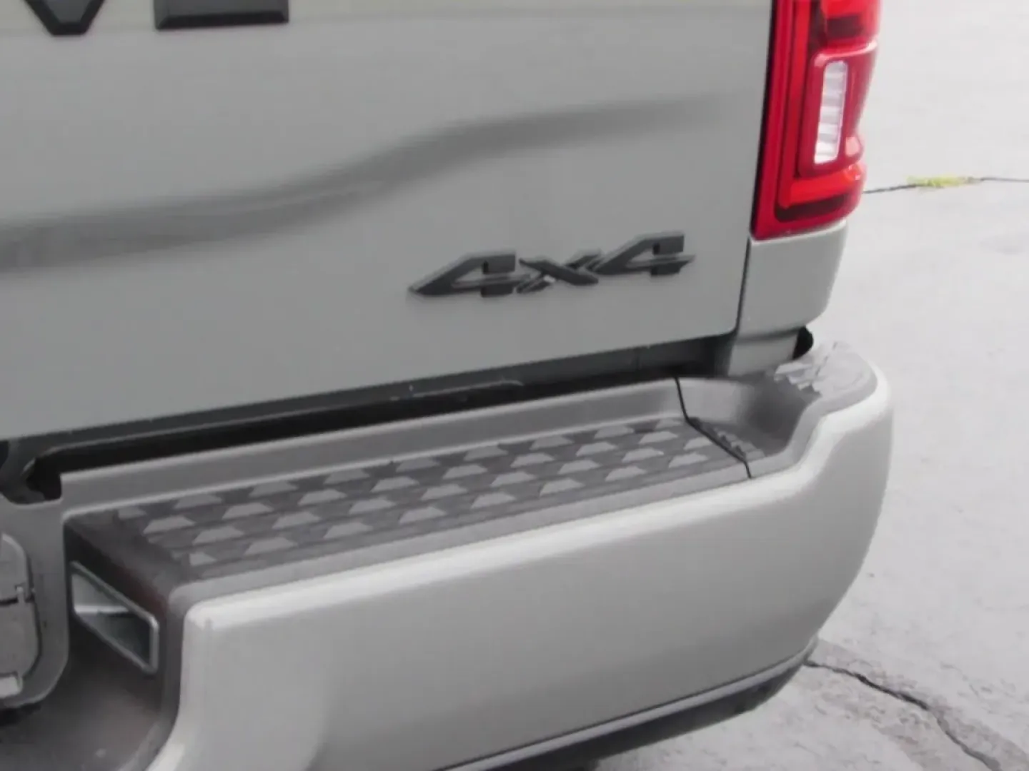 2026 /Black Ram 3500 Laramie (3C63RRJL5TG) with an Other engine, located at 12830 Highway 21, De Soto, MO, 63020, (636) 337-7777, 38.153099, -90.573624 - Are you ready to elevate your adventures and tackle any challenge that comes your way? Look no further than this stunning 2026 Ram 3500 Laramie, the ultimate companion for weekend warriors, outdoor enthusiasts, and anyone in need of a reliable workhorse. With its unmatched power and premium features - Photo#15