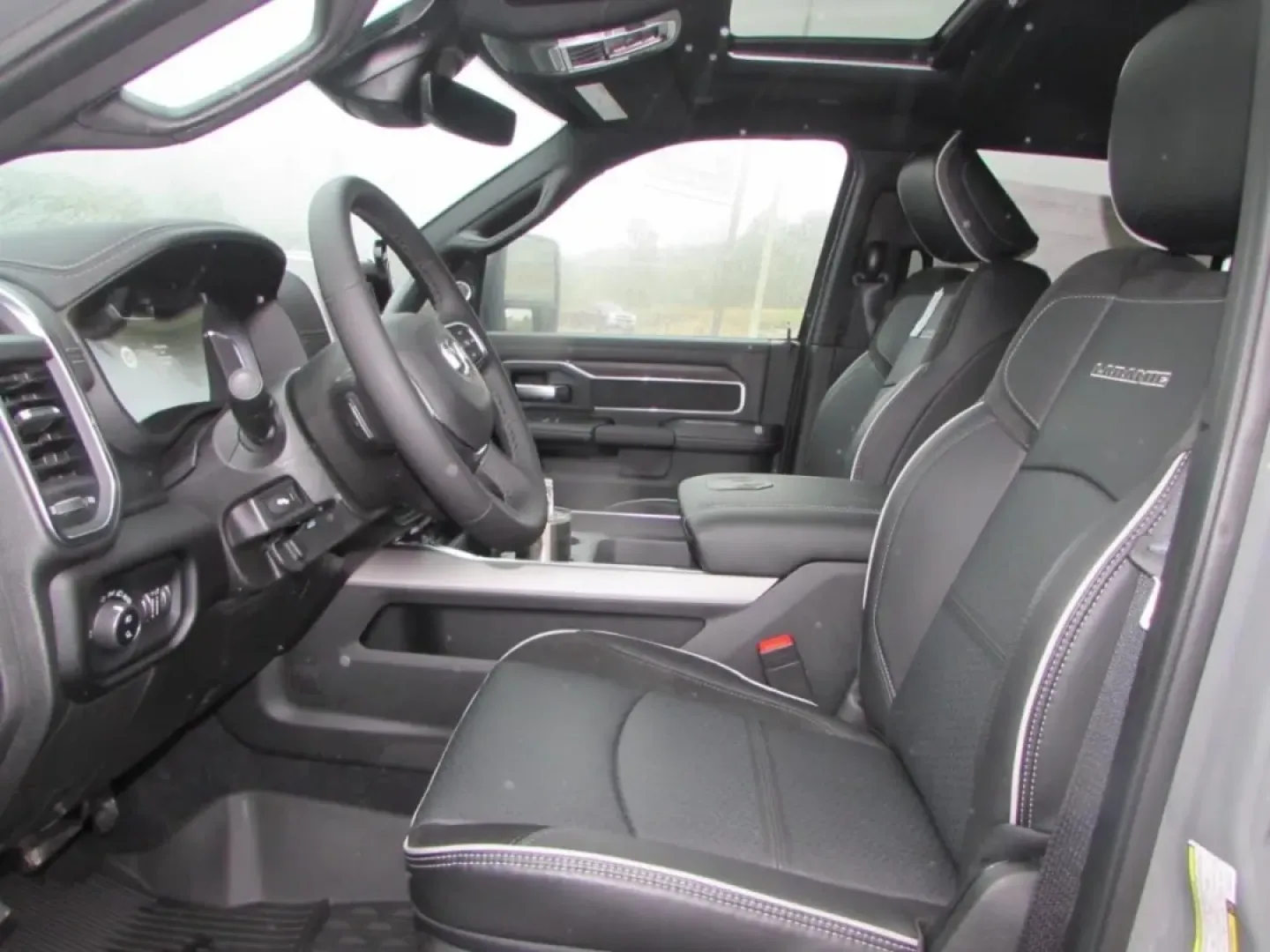 2026 /Black Ram 3500 Laramie (3C63RRJL5TG) with an Other engine, located at 12830 Highway 21, De Soto, MO, 63020, (636) 337-7777, 38.153099, -90.573624 - Are you ready to elevate your adventures and tackle any challenge that comes your way? Look no further than this stunning 2026 Ram 3500 Laramie, the ultimate companion for weekend warriors, outdoor enthusiasts, and anyone in need of a reliable workhorse. With its unmatched power and premium features - Photo#19