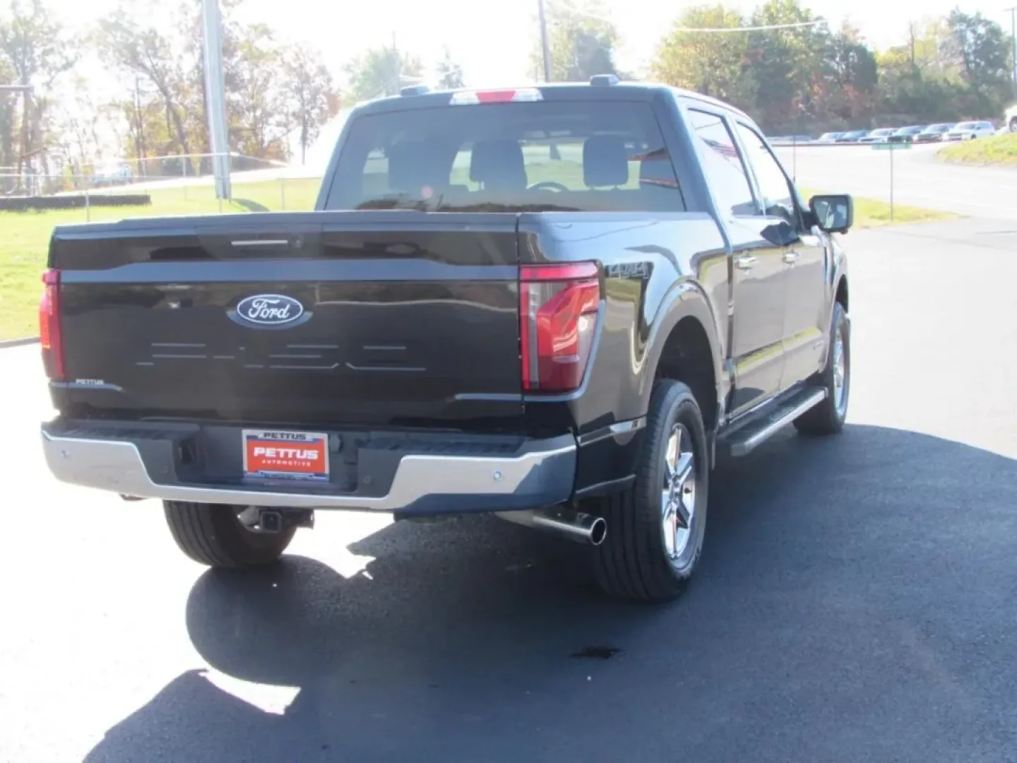 2024 /Black W/Medium Dark Slate Ford F-150 XLT (1FTFW3LD3RF) with an Other engine, located at 12836 Highway 21, De Soto, MO, 63020, (636) 337-7777, 38.151867, -90.575615 - Are you ready to elevate your outdoor adventures and daily drives? Look no further than this stunning 2024 Ford F-150 XLT, available exclusively at Pettus Ford De Soto! Nestled conveniently at 12836 Missouri Hwy 21, De Soto, MO 63020, we pride ourselves on being your go-to OEM dealership for quality - Photo#6