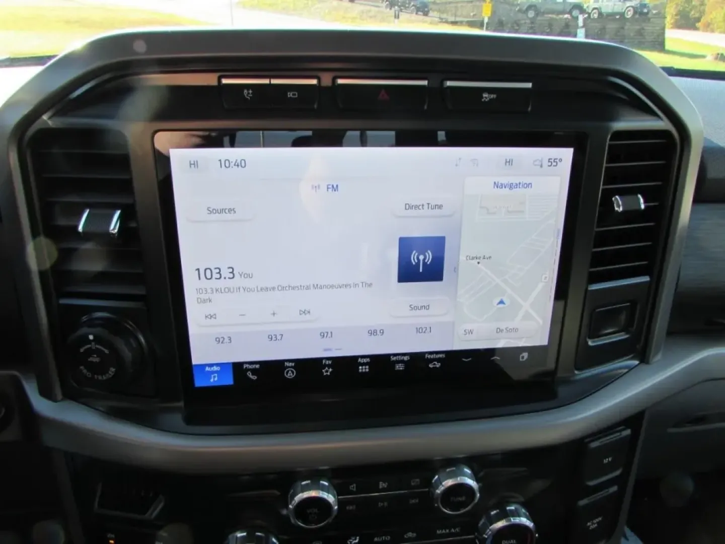 2024 /Black W/Medium Dark Slate Ford F-150 XLT (1FTFW3LD3RF) with an Other engine, located at 12836 Highway 21, De Soto, MO, 63020, (636) 337-7777, 38.151867, -90.575615 - Are you ready to elevate your outdoor adventures and daily drives? Look no further than this stunning 2024 Ford F-150 XLT, available exclusively at Pettus Ford De Soto! Nestled conveniently at 12836 Missouri Hwy 21, De Soto, MO 63020, we pride ourselves on being your go-to OEM dealership for quality - Photo#24