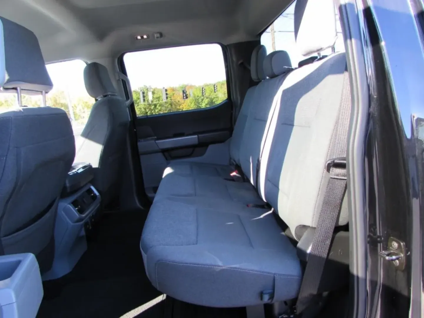 2024 /Black W/Medium Dark Slate Ford F-150 XLT (1FTFW3LD3RF) with an Other engine, located at 12836 Highway 21, De Soto, MO, 63020, (636) 337-7777, 38.151867, -90.575615 - Are you ready to elevate your outdoor adventures and daily drives? Look no further than this stunning 2024 Ford F-150 XLT, available exclusively at Pettus Ford De Soto! Nestled conveniently at 12836 Missouri Hwy 21, De Soto, MO 63020, we pride ourselves on being your go-to OEM dealership for quality - Photo#30