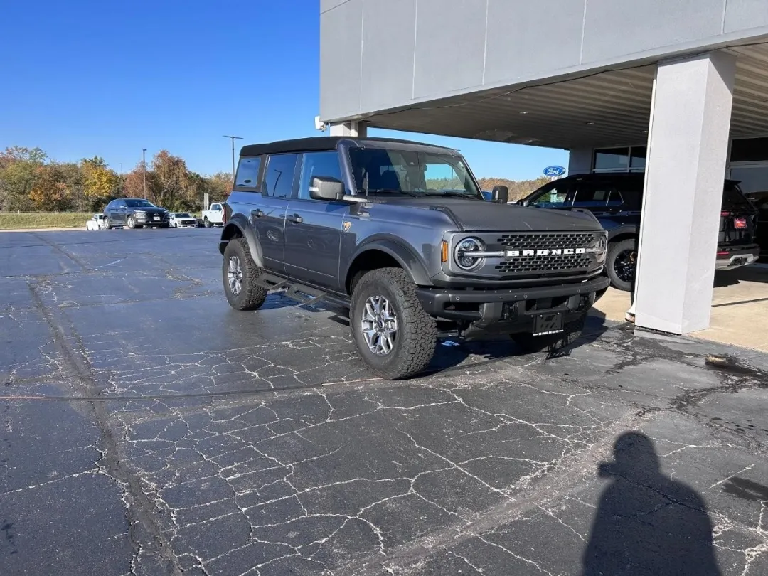 2024 Ford Bronco Badlands