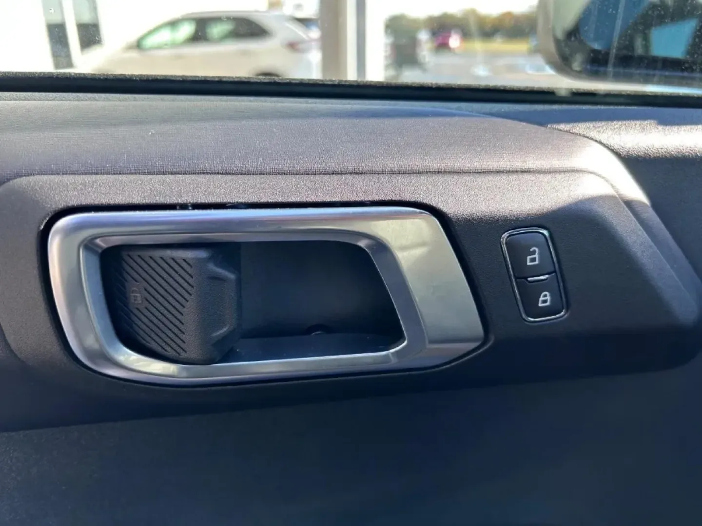 2024 /Black Onyx Leather Ford Bronco Badlands (1FMEE9BP2RL) with an 2.7L V6 engine, located at 141 Commercial Dr, Fredericktown, MO, 63645, (573) 783-6432, 37.570087, -90.320648 - **Conquer the Road with the 2024 Ford Bronco Badlands Your Ultimate Adventure Companion!**<br /> <br /> If you're ready for adventure and want to make every journey extraordinary, the 2024 Ford Bronco Badlands is calling your name. Perfect for weekend getaways, this rugged SUV is designed for those - Photo#17