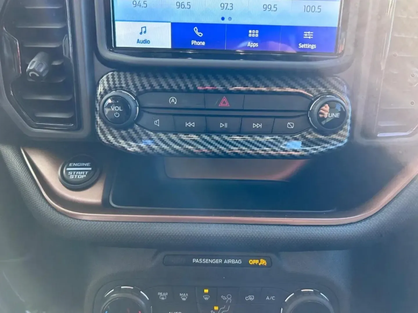 2022 /Ebony/Roast Leather Ford Bronco Sport Outer Banks (3FMCR9C62NR) with an 1.5L EcoBoost engine, Automatic transmission, located at 141 Commercial Dr, Fredericktown, MO, 63645, (573) 783-6432, 37.570087, -90.320648 - Are you ready to elevate your outdoor adventures? The 2022 Ford Bronco Sport Outer Banks is the perfect companion for weekend trips, family outings, or your daily commute. This exceptional SUV combines rugged capability with modern comfort, making it one of the most sought-after **used vehicles for - Photo#14