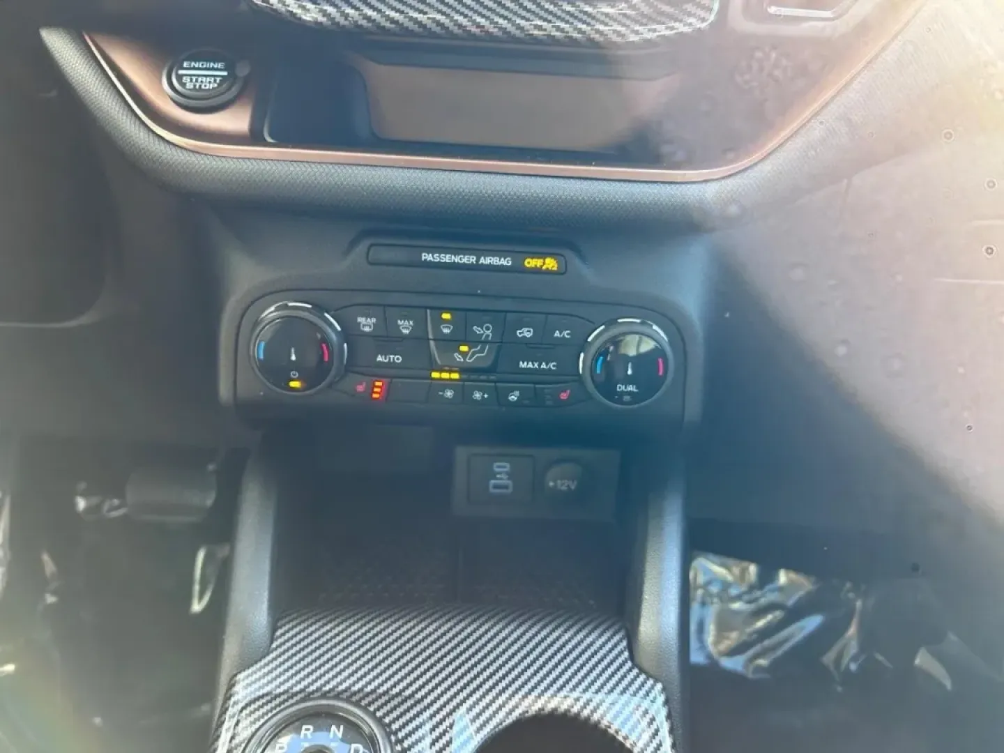 2022 /Ebony/Roast Leather Ford Bronco Sport Outer Banks (3FMCR9C62NR) with an 1.5L EcoBoost engine, Automatic transmission, located at 141 Commercial Dr, Fredericktown, MO, 63645, (573) 783-6432, 37.570087, -90.320648 - Are you ready to elevate your outdoor adventures? The 2022 Ford Bronco Sport Outer Banks is the perfect companion for weekend trips, family outings, or your daily commute. This exceptional SUV combines rugged capability with modern comfort, making it one of the most sought-after **used vehicles for - Photo#15