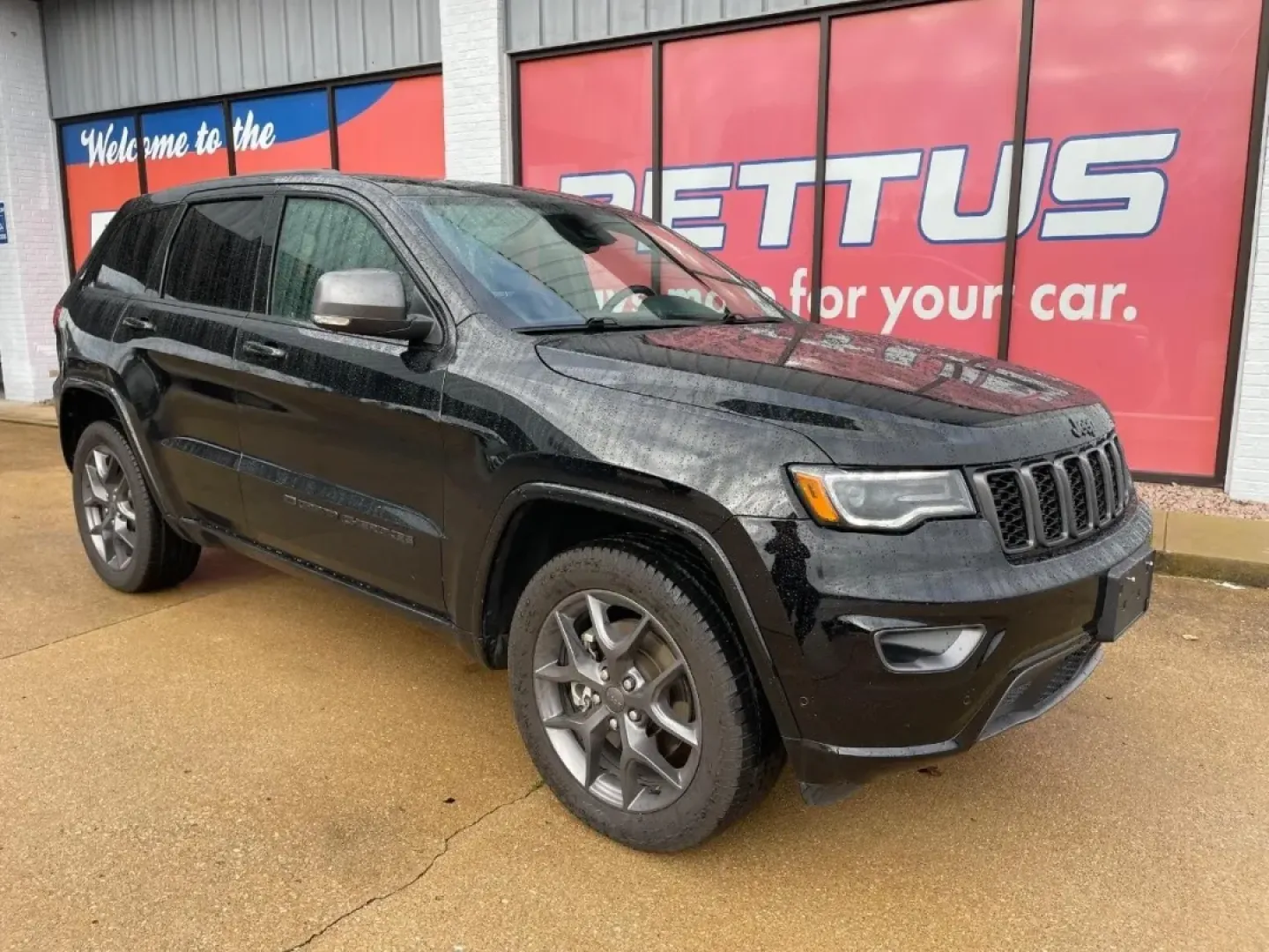 2021 /Black Jeep Grand Cherokee 80th Anniversary Edition (1C4RJFBG7MC) with an Other engine, Automatic transmission, located at 12830 Highway 21, De Soto, MO, 63020, (636) 337-7777, 38.153099, -90.573624 - Are you ready to elevate your adventures and embrace the great outdoors with style and confidence? Look no further than the 2021 Jeep Grand Cherokee 80th Anniversary Edition, the perfect companion for both the daily commute and thrilling weekend getaways. Whether you're navigating city streets or ex - Photo#0