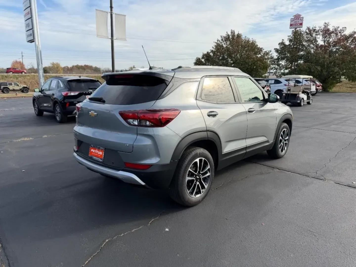 2025 /Jet Black/Medium Ash Gray Cloth Chevrolet TrailBlazer LT (KL79MPSP3SB) with an ECOTEC 1.2L I3 Turbo DOHC DI engine, Automatic transmission, located at 970 Woodlawn Dr., Farmington, MO, 63640, (573) 431-7800, 37.825642, -90.468674 - Are you ready to elevate your adventures and transform your daily commute? Look no further than this stunning 2025 Chevrolet Trailblazer LT, a versatile SUV designed to fit your busy lifestyle. Whether you're navigating the family-friendly streets of Farmington, MO, or embarking on weekend getaways - Photo#2