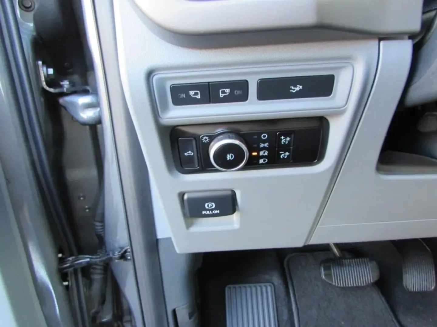 2024 /Black W/Medium Dark Slate Ford F-150 XLT (1FTFW3L54RK) with an Other engine, located at 12836 Highway 21, De Soto, MO, 63020, (636) 337-7777, 38.151867, -90.575615 - Are you ready to elevate your adventures? Look no further than the 2024 Ford F-150 XLT, the perfect truck for weekend getaways, family trips, and daily commutes alike! Whether you're hauling gear to a campsite or navigating the streets of De Soto, MO, this rugged yet refined pickup is designed to me - Photo#17