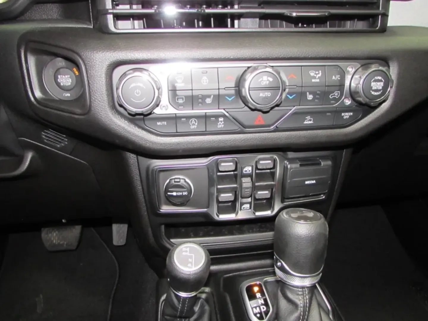 2026 /Black Jeep Wrangler Sport S (1C4PJXDG8TW) with an Other engine, located at 12830 Highway 21, De Soto, MO, 63020, (636) 337-7777, 38.153099, -90.573624 - **Adventure Awaits with This 2026 Jeep Wrangler at Pettus CDJR DeSoto!**<br /> <br /> Are you ready for your next adventure? Whether you're navigating the bustling streets of De Soto or taking a scenic drive through the Mark Twain National Forest, this 2026 Jeep Wrangler is the perfect companion for - Photo#19