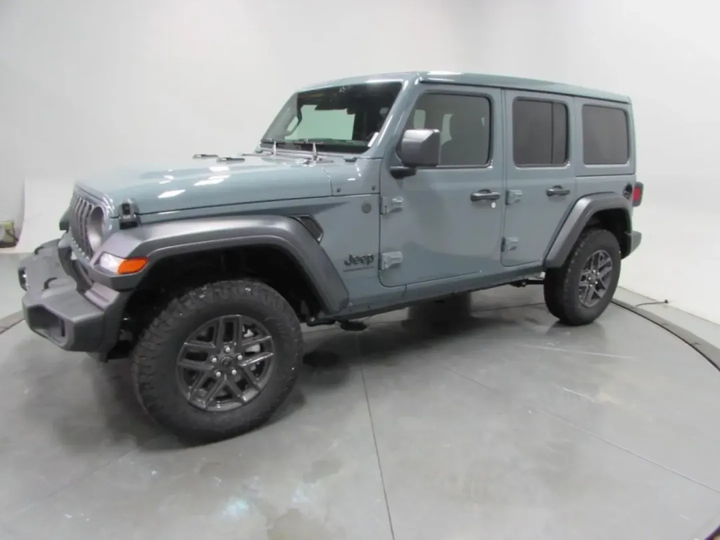 2026 /Black Jeep Wrangler Sport S (1C4PJXDG8TW) with an Other engine, located at 12830 Highway 21, De Soto, MO, 63020, (636) 337-7777, 38.153099, -90.573624 - **Adventure Awaits with This 2026 Jeep Wrangler at Pettus CDJR DeSoto!**<br /> <br /> Are you ready for your next adventure? Whether you're navigating the bustling streets of De Soto or taking a scenic drive through the Mark Twain National Forest, this 2026 Jeep Wrangler is the perfect companion for - Photo#3