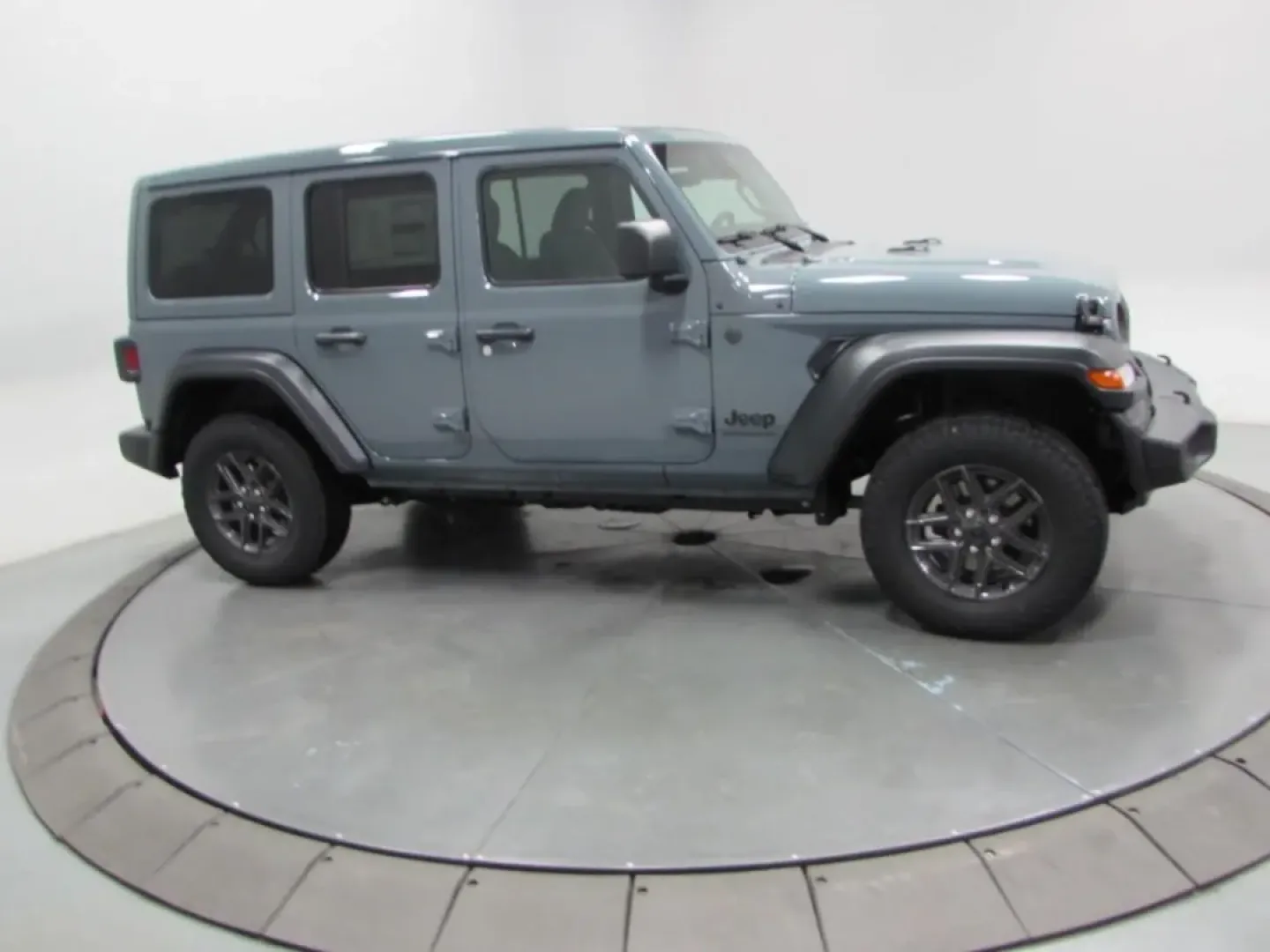 2026 /Black Jeep Wrangler Sport S (1C4PJXDG8TW) with an Other engine, located at 12830 Highway 21, De Soto, MO, 63020, (636) 337-7777, 38.153099, -90.573624 - **Adventure Awaits with This 2026 Jeep Wrangler at Pettus CDJR DeSoto!**<br /> <br /> Are you ready for your next adventure? Whether you're navigating the bustling streets of De Soto or taking a scenic drive through the Mark Twain National Forest, this 2026 Jeep Wrangler is the perfect companion for - Photo#4