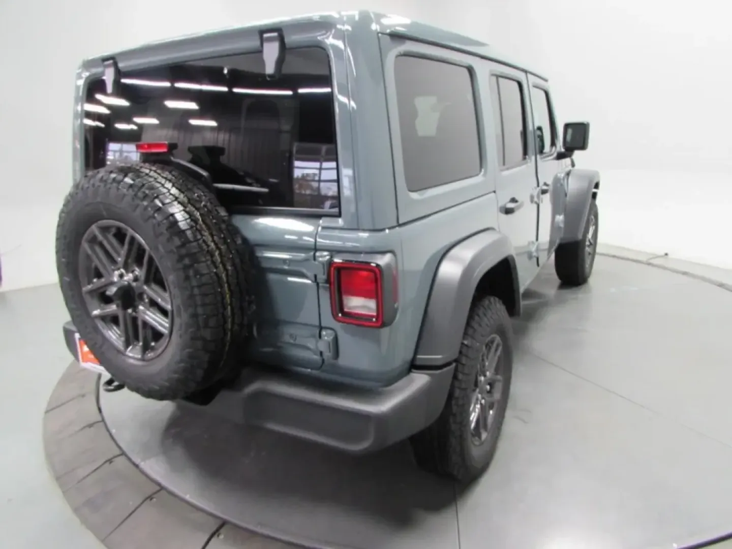 2026 /Black Jeep Wrangler Sport S (1C4PJXDG8TW) with an Other engine, located at 12830 Highway 21, De Soto, MO, 63020, (636) 337-7777, 38.153099, -90.573624 - **Adventure Awaits with This 2026 Jeep Wrangler at Pettus CDJR DeSoto!**<br /> <br /> Are you ready for your next adventure? Whether you're navigating the bustling streets of De Soto or taking a scenic drive through the Mark Twain National Forest, this 2026 Jeep Wrangler is the perfect companion for - Photo#7