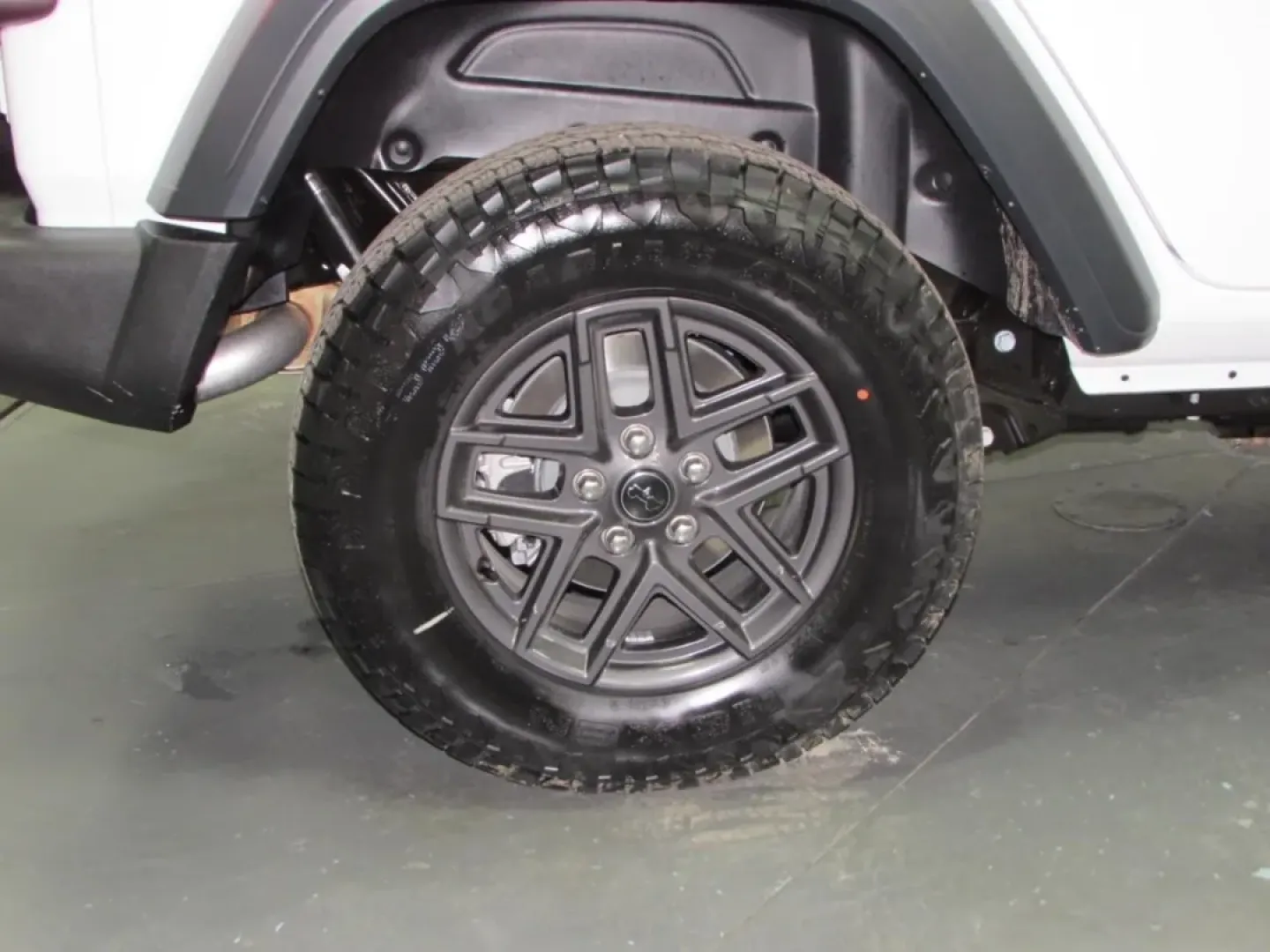 2026 /Black Jeep Wrangler Sport S (1C4PJXDGXTW) with an Other engine, located at 12830 Highway 21, De Soto, MO, 63020, (636) 337-7777, 38.153099, -90.573624 - **Adventure Awaits with the 2026 Jeep Wrangler Your Perfect Companion for Weekend Getaways and Daily Drive!**<br /> <br /> Are you ready to elevate your outdoor adventures or daily commutes? Experience the freedom and versatility of the 2026 Jeep Wrangler, now available at Pettus CDJR DeSoto-your t - Photo#9