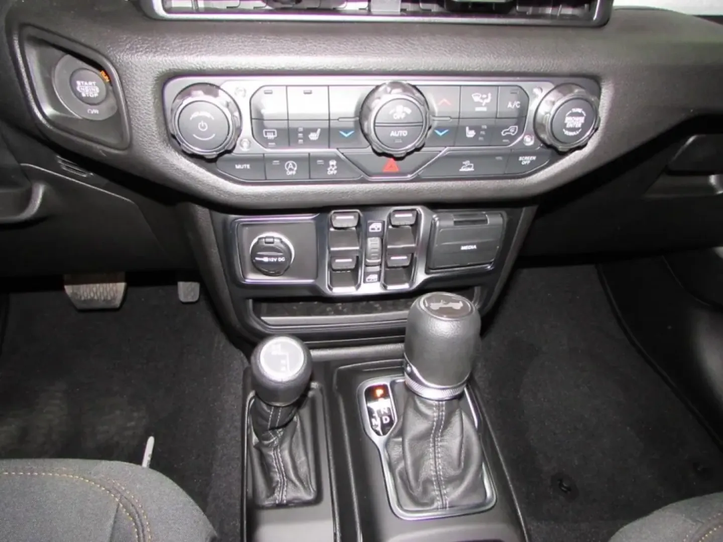 2026 /Black Jeep Wrangler Sport S (1C4PJXDGXTW) with an Other engine, located at 12830 Highway 21, De Soto, MO, 63020, (636) 337-7777, 38.153099, -90.573624 - **Adventure Awaits with the 2026 Jeep Wrangler Your Perfect Companion for Weekend Getaways and Daily Drive!**<br /> <br /> Are you ready to elevate your outdoor adventures or daily commutes? Experience the freedom and versatility of the 2026 Jeep Wrangler, now available at Pettus CDJR DeSoto-your t - Photo#19