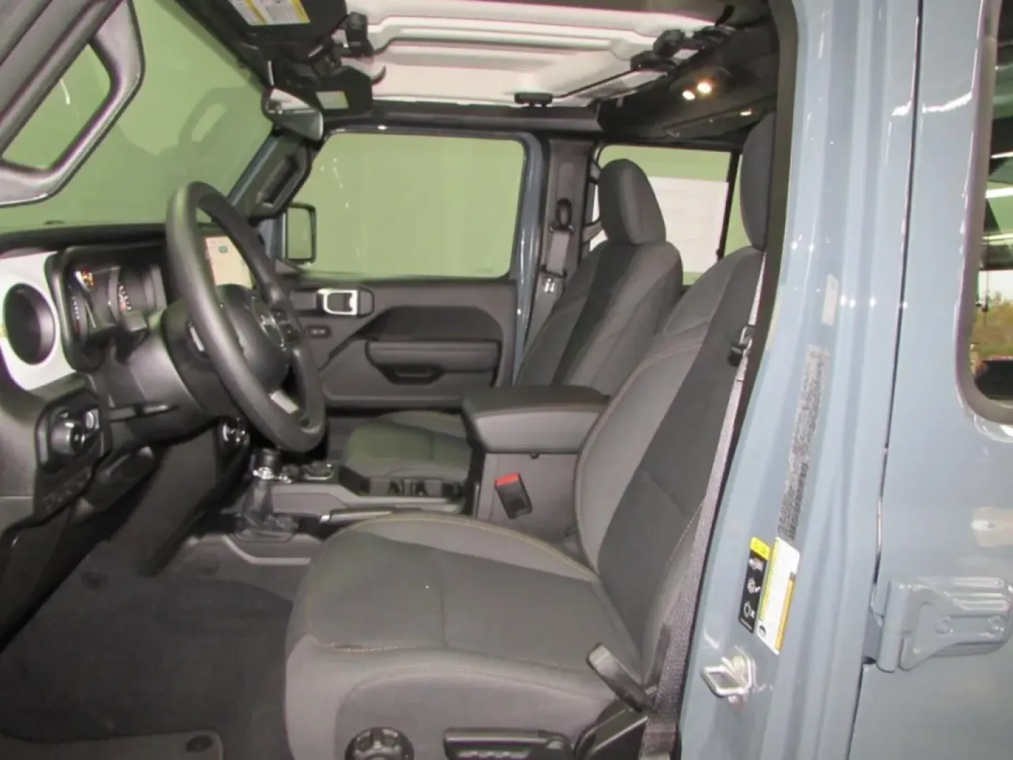 2026 /Black Jeep Wrangler Sport (1C4PJXDN7TW) with an Other engine, located at 12830 Highway 21, De Soto, MO, 63020, (636) 337-7777, 38.153099, -90.573624 - Are you ready to elevate your weekend adventures or daily commutes with an exceptional vehicle? Look no further! The 2026 Jeep Wrangler is here to redefine what it means to drive an SUV, blending rugged capability with modern comfort. Whether you're navigating the urban jungle of De Soto, MO, or set - Photo#13