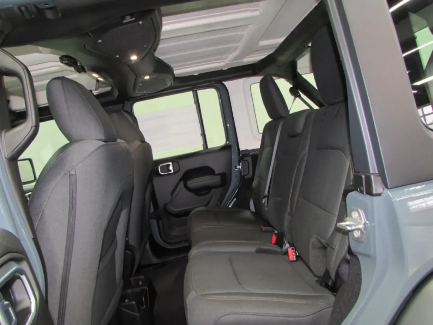 2026 /Black Jeep Wrangler Sport (1C4PJXDN7TW) with an Other engine, located at 12830 Highway 21, De Soto, MO, 63020, (636) 337-7777, 38.153099, -90.573624 - Are you ready to elevate your weekend adventures or daily commutes with an exceptional vehicle? Look no further! The 2026 Jeep Wrangler is here to redefine what it means to drive an SUV, blending rugged capability with modern comfort. Whether you're navigating the urban jungle of De Soto, MO, or set - Photo#26