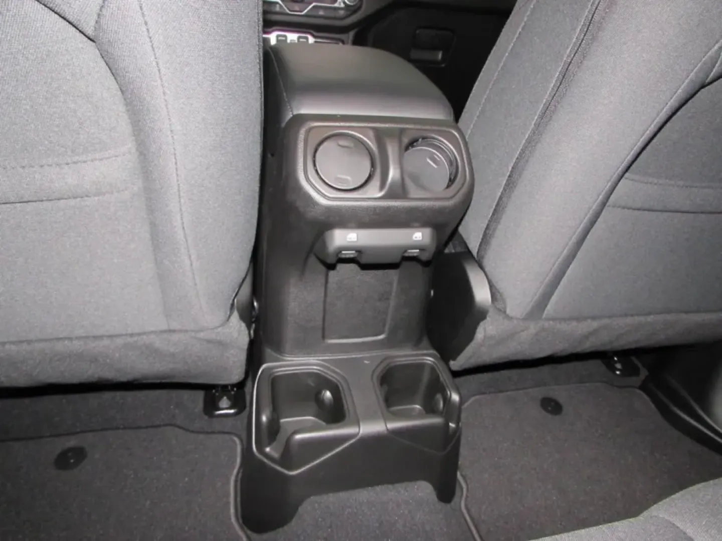 2026 /Black Jeep Wrangler Sport (1C4PJXDN7TW) with an Other engine, located at 12830 Highway 21, De Soto, MO, 63020, (636) 337-7777, 38.153099, -90.573624 - Are you ready to elevate your weekend adventures or daily commutes with an exceptional vehicle? Look no further! The 2026 Jeep Wrangler is here to redefine what it means to drive an SUV, blending rugged capability with modern comfort. Whether you're navigating the urban jungle of De Soto, MO, or set - Photo#27