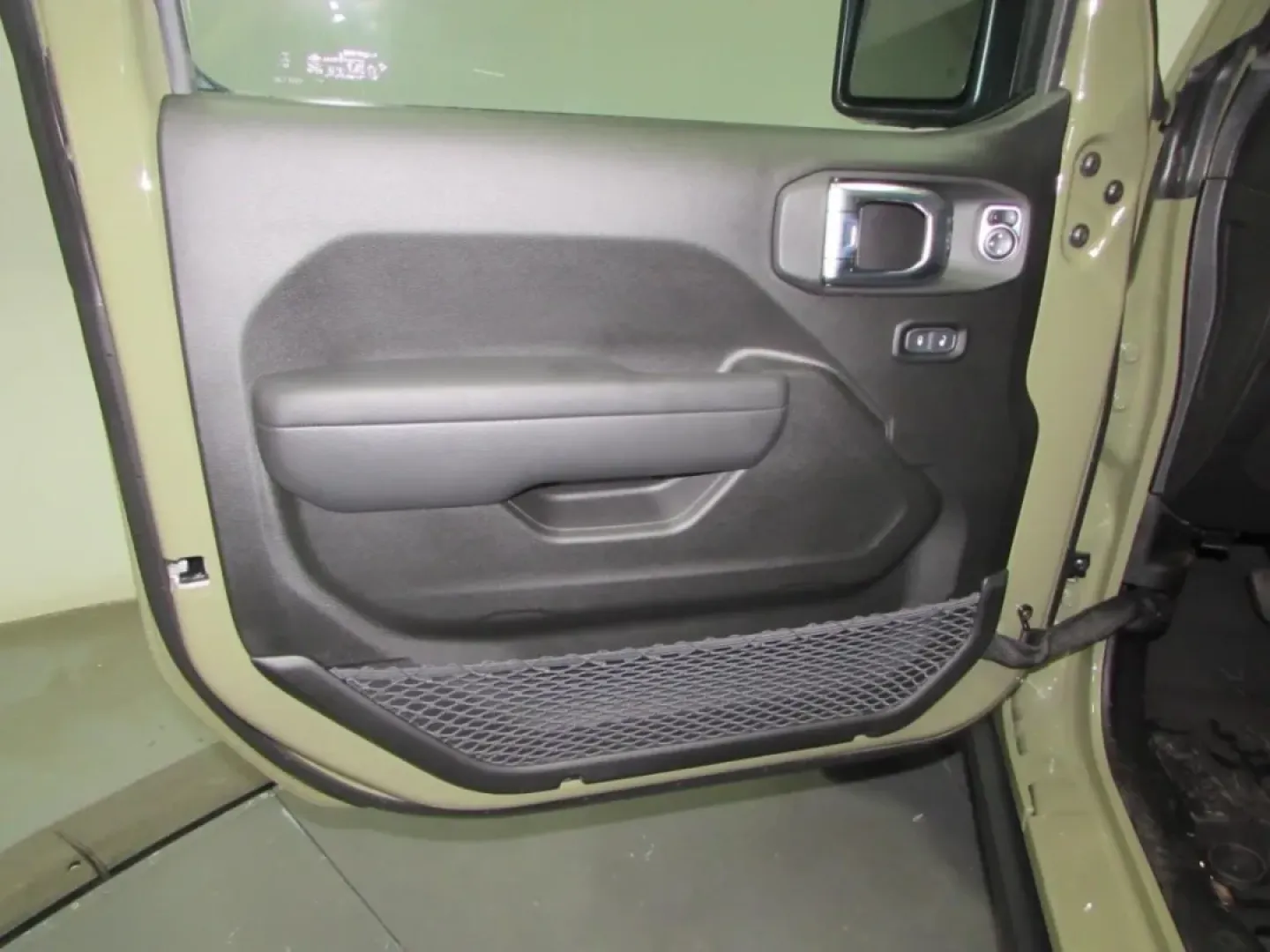 2026 /Black Jeep Wrangler Willys (1C4RJXDG4TW) with an Other engine, located at 12830 Highway 21, De Soto, MO, 63020, (636) 337-7777, 38.153099, -90.573624 - Are you ready to embrace adventure and conquer the great outdoors? The 2026 Jeep Wrangler Willys is the perfect companion for thrill-seekers and off-road enthusiasts alike. This rugged SUV is designed not just for navigating city streets but also for exploring the untamed wilderness. Whether you're - Photo#11