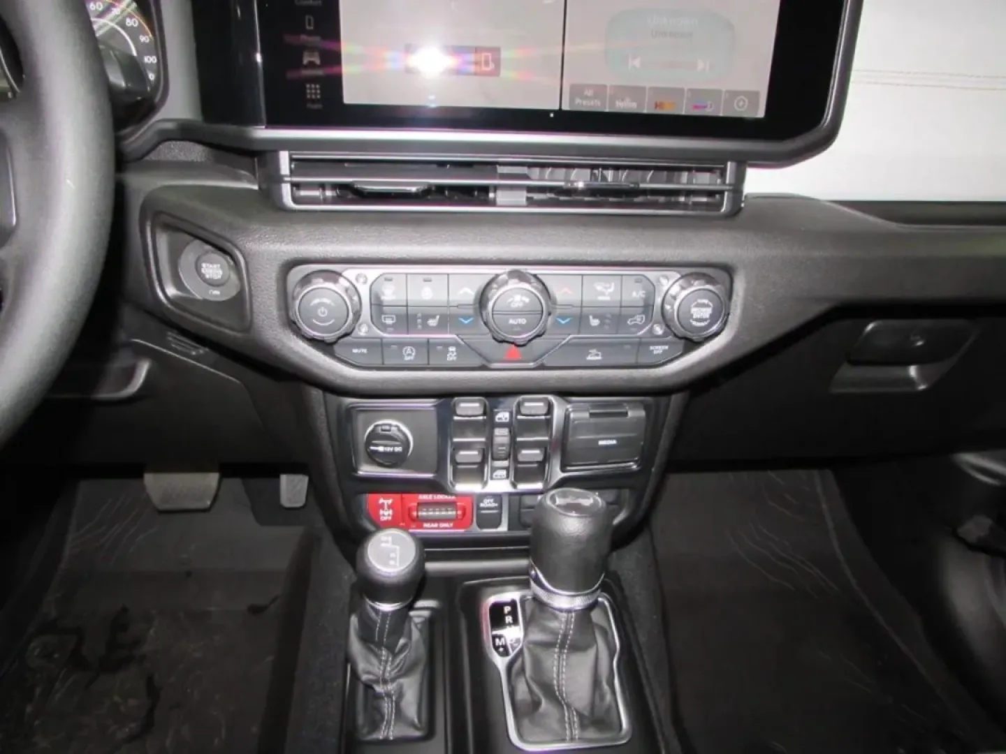 2026 /Black Jeep Wrangler Willys (1C4RJXDG4TW) with an Other engine, located at 12830 Highway 21, De Soto, MO, 63020, (636) 337-7777, 38.153099, -90.573624 - Are you ready to embrace adventure and conquer the great outdoors? The 2026 Jeep Wrangler Willys is the perfect companion for thrill-seekers and off-road enthusiasts alike. This rugged SUV is designed not just for navigating city streets but also for exploring the untamed wilderness. Whether you're - Photo#21