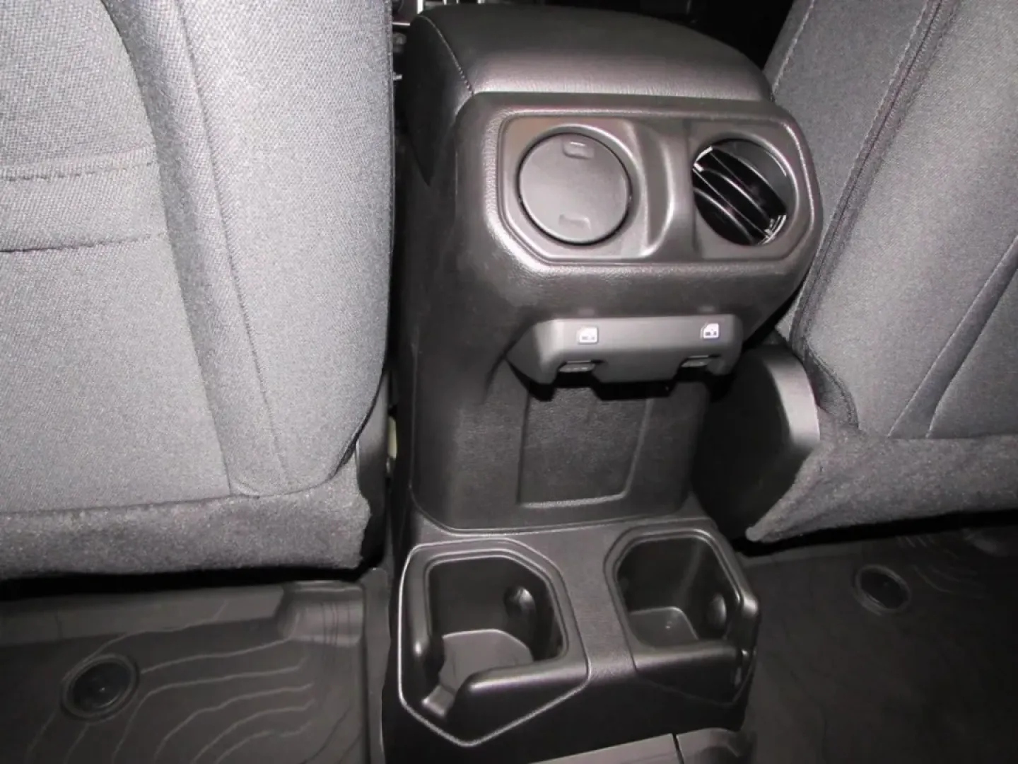 2026 /Black Jeep Wrangler Willys (1C4RJXDG4TW) with an Other engine, located at 12830 Highway 21, De Soto, MO, 63020, (636) 337-7777, 38.153099, -90.573624 - Are you ready to embrace adventure and conquer the great outdoors? The 2026 Jeep Wrangler Willys is the perfect companion for thrill-seekers and off-road enthusiasts alike. This rugged SUV is designed not just for navigating city streets but also for exploring the untamed wilderness. Whether you're - Photo#25