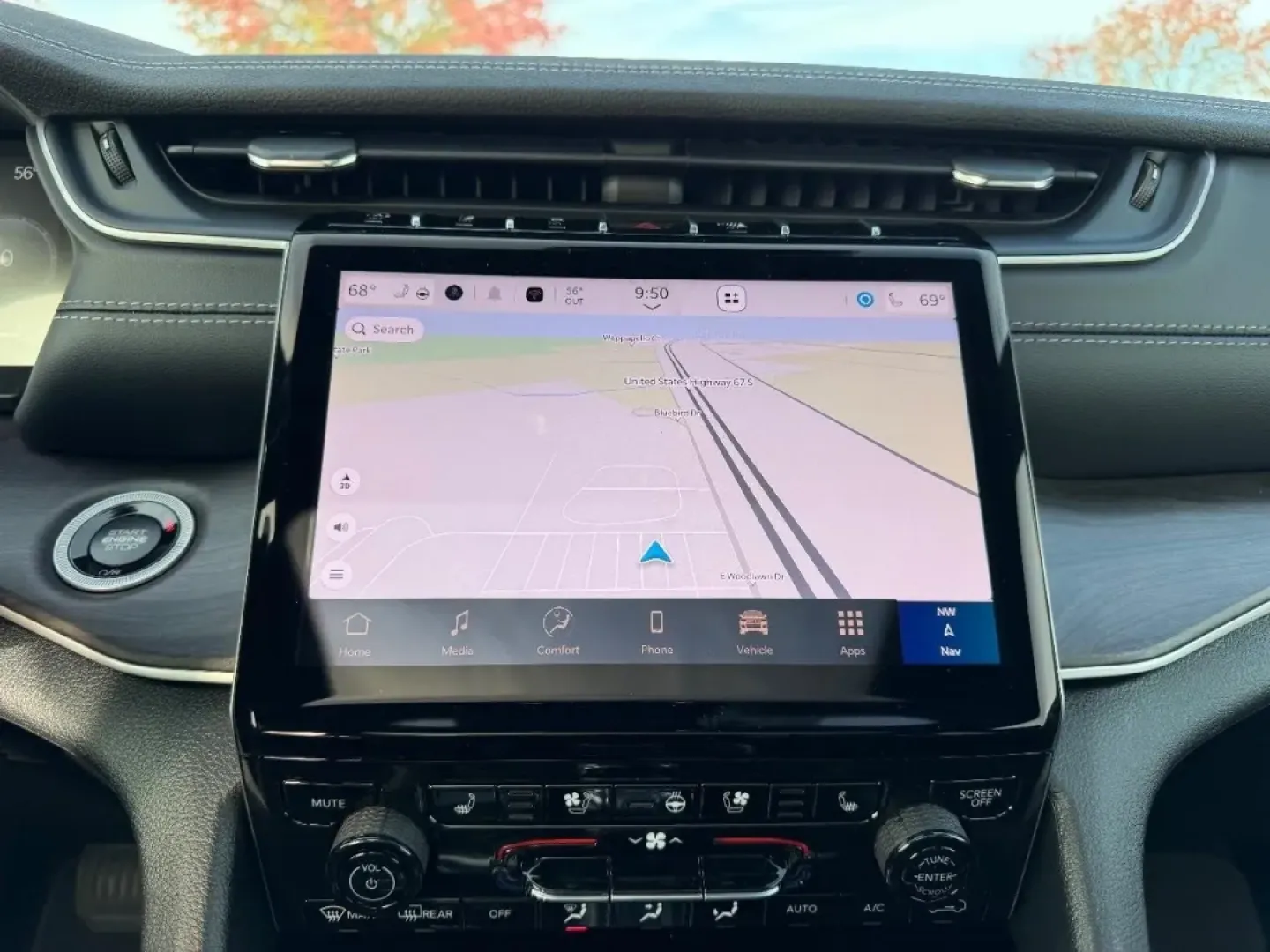 2025 /Global Black Leather Jeep Grand Cherokee Limited (1C4RJKBGXS8) with an 3.6L V6 24V VVT UPG I engine, located at 970 Woodlawn Dr., Farmington, MO, 63640, (573) 431-7800, 37.825642, -90.468674 - Are you ready to embark on your next big adventure? Whether you're planning a weekend getaway to the nearby Ozark National Scenic Riverways or simply need a reliable vehicle for your daily commute, the 2025 Jeep Grand Cherokee Limited stands ready to elevate your lifestyle. With its unparalleled com - Photo#17